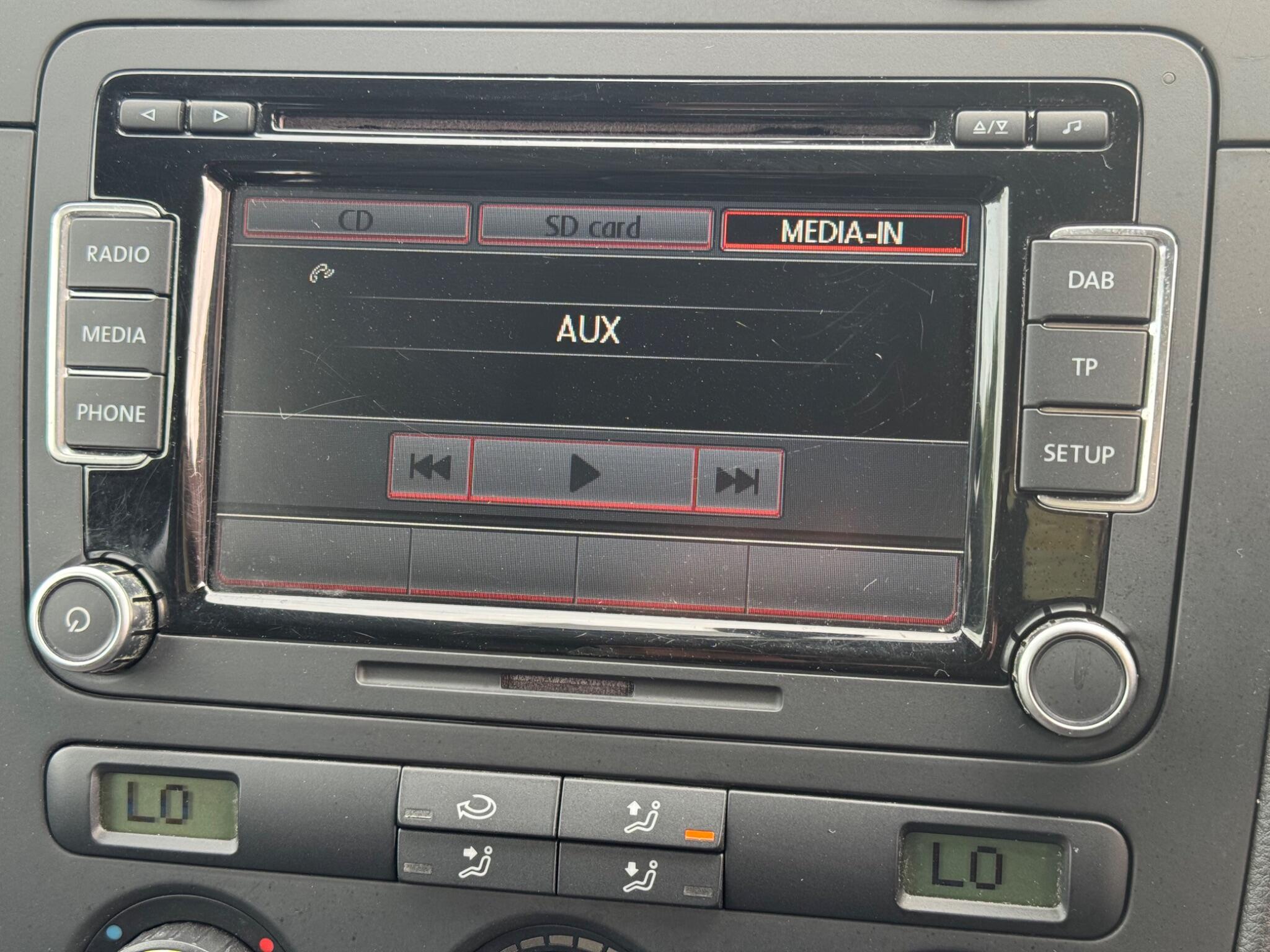 Volkswagen Golf view 34