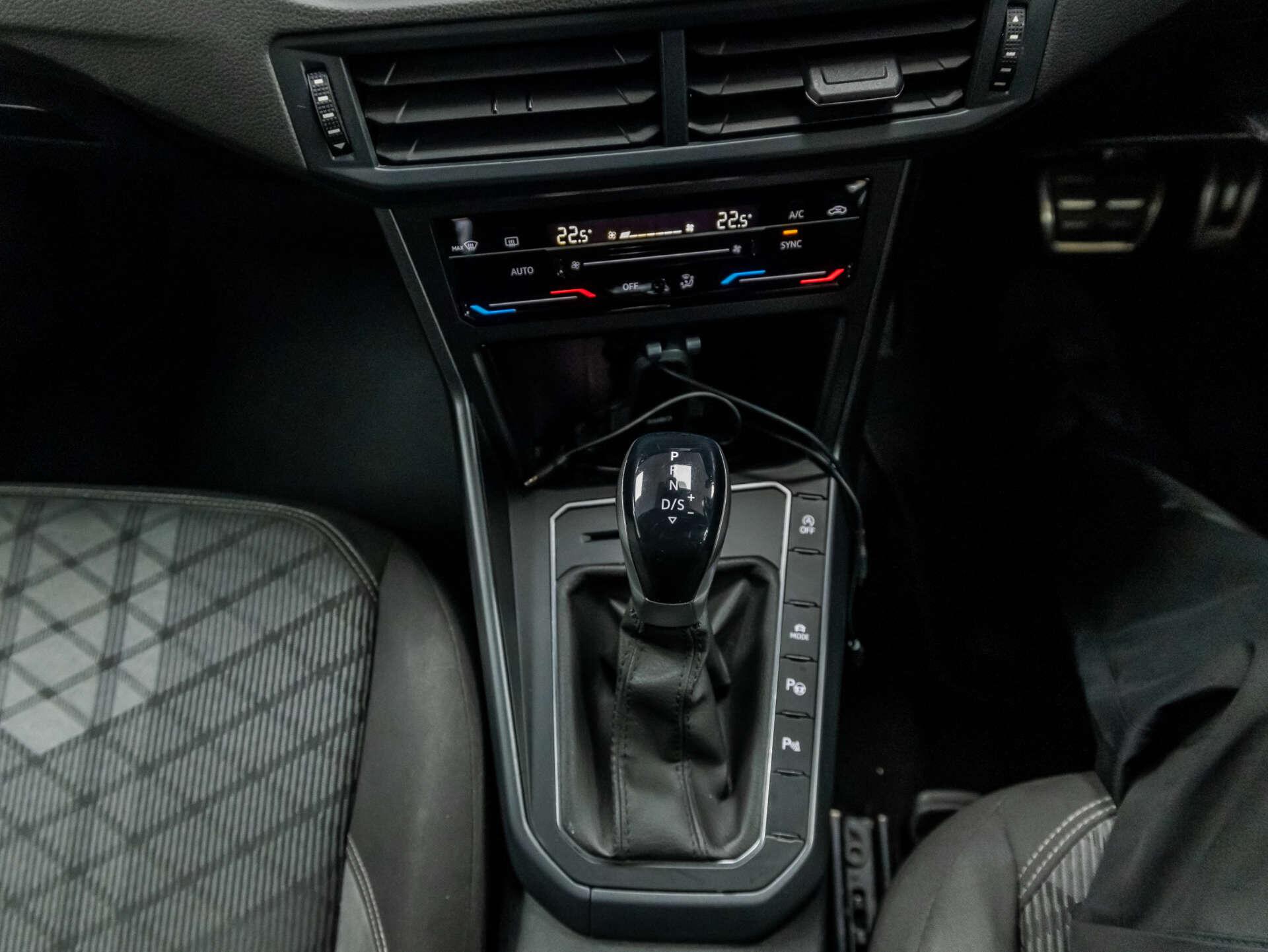 Volkswagen Taigo view 51