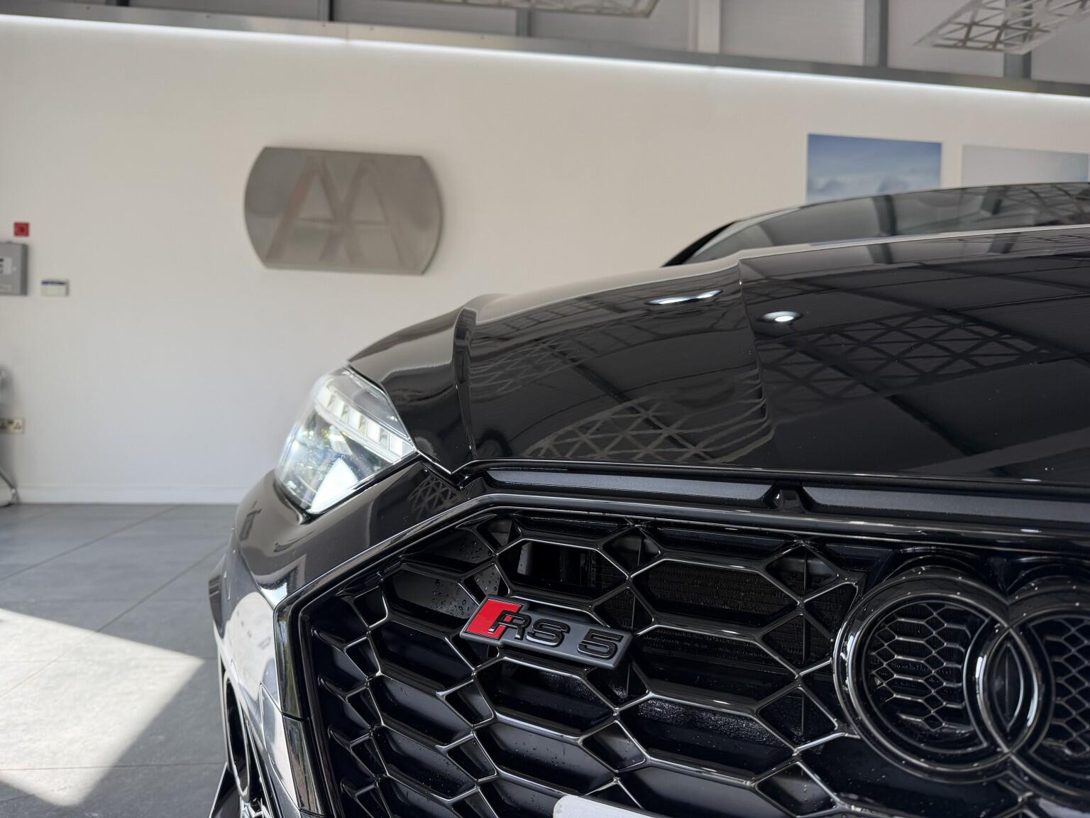 Audi RS5 view 28