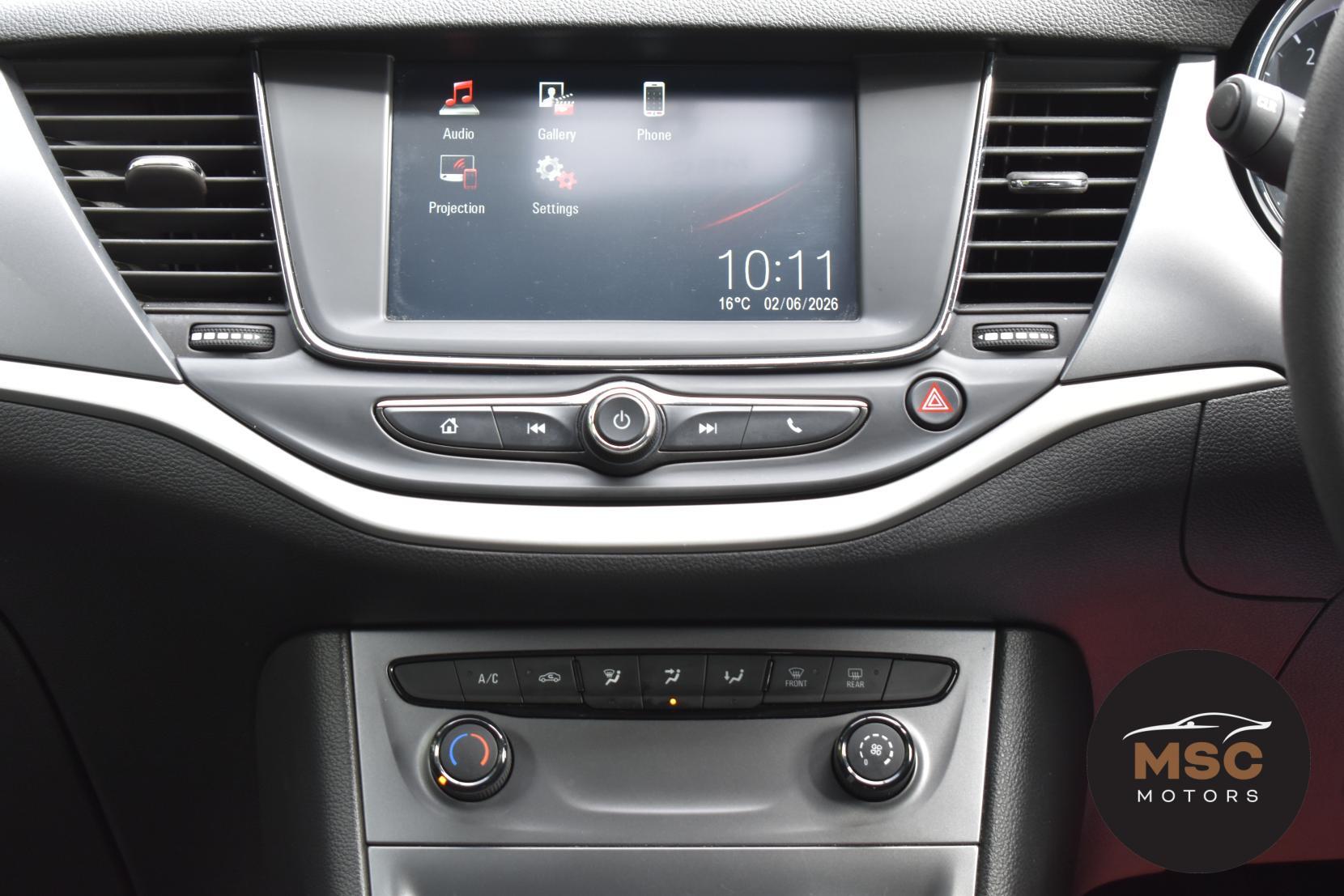Vauxhall Astra view 43