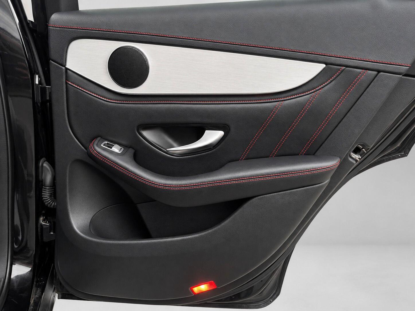 Mercedes-Benz GLC view 39