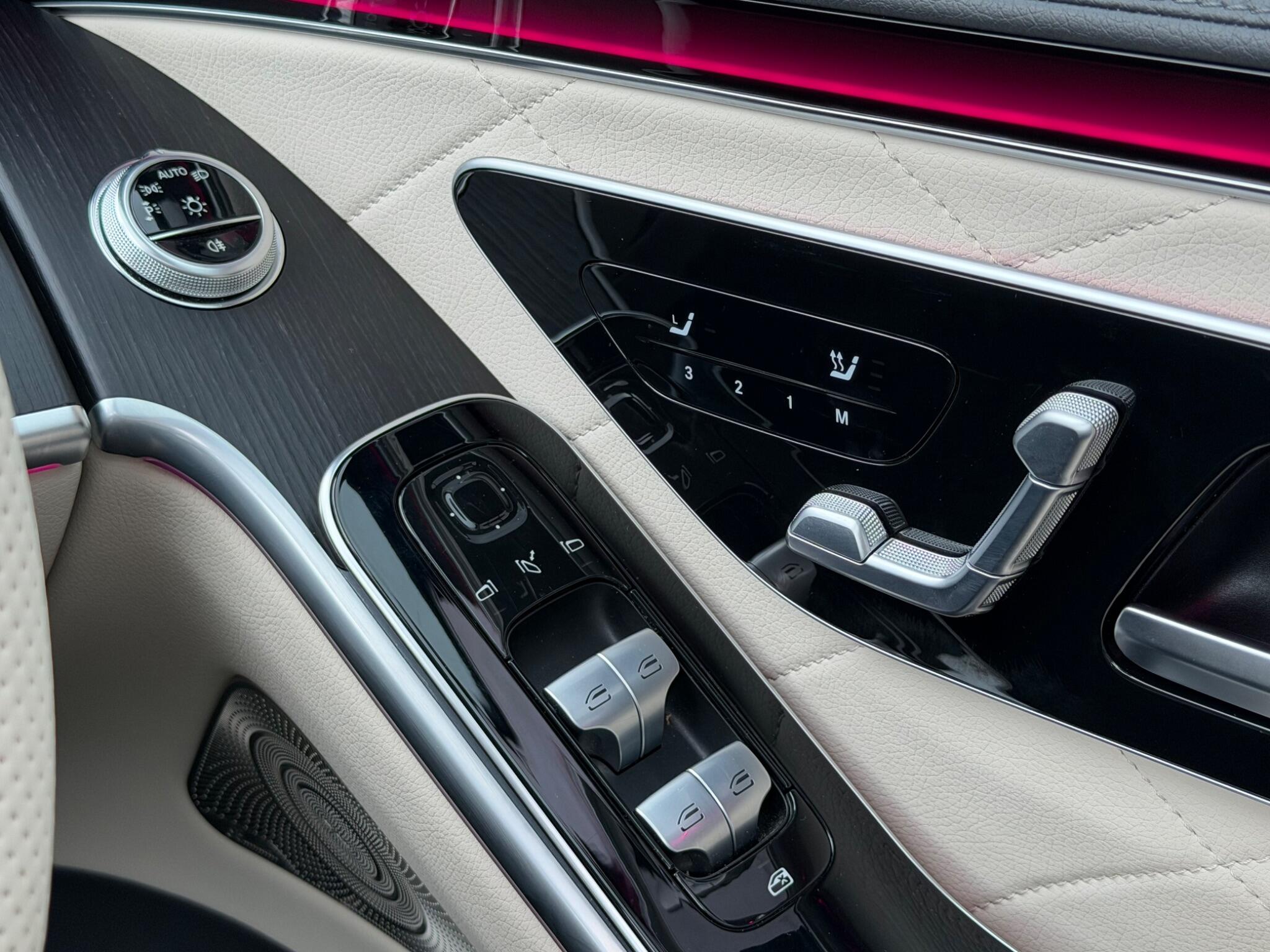 Mercedes-Benz S-Class view 47