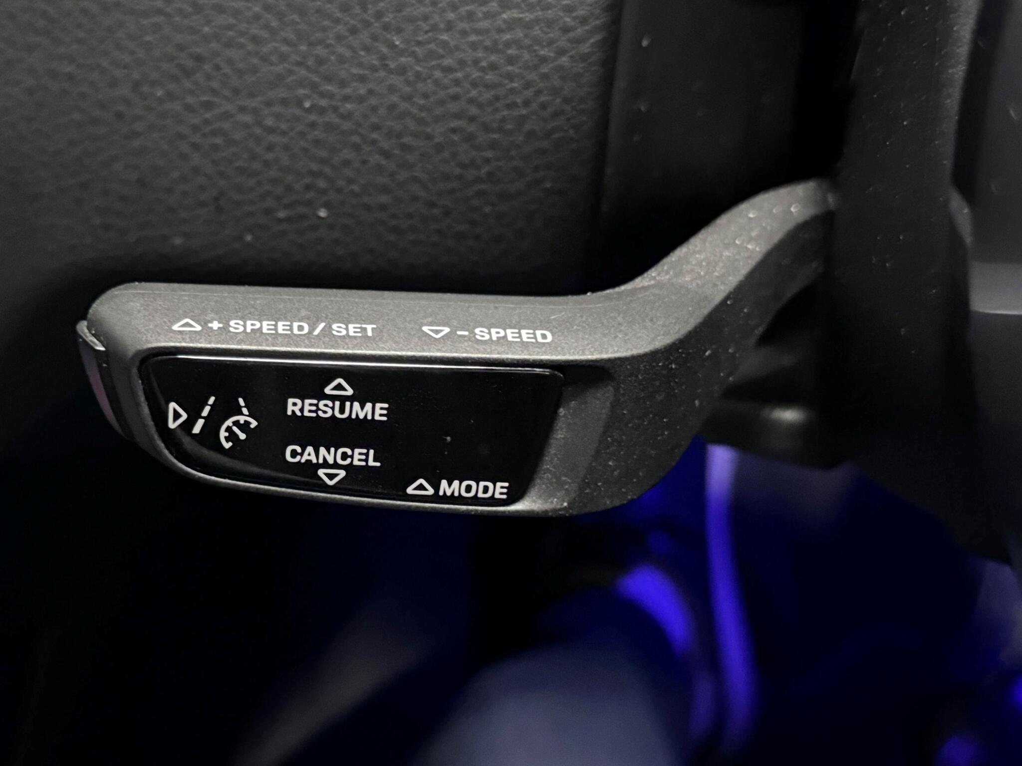 Porsche Cayenne view 18