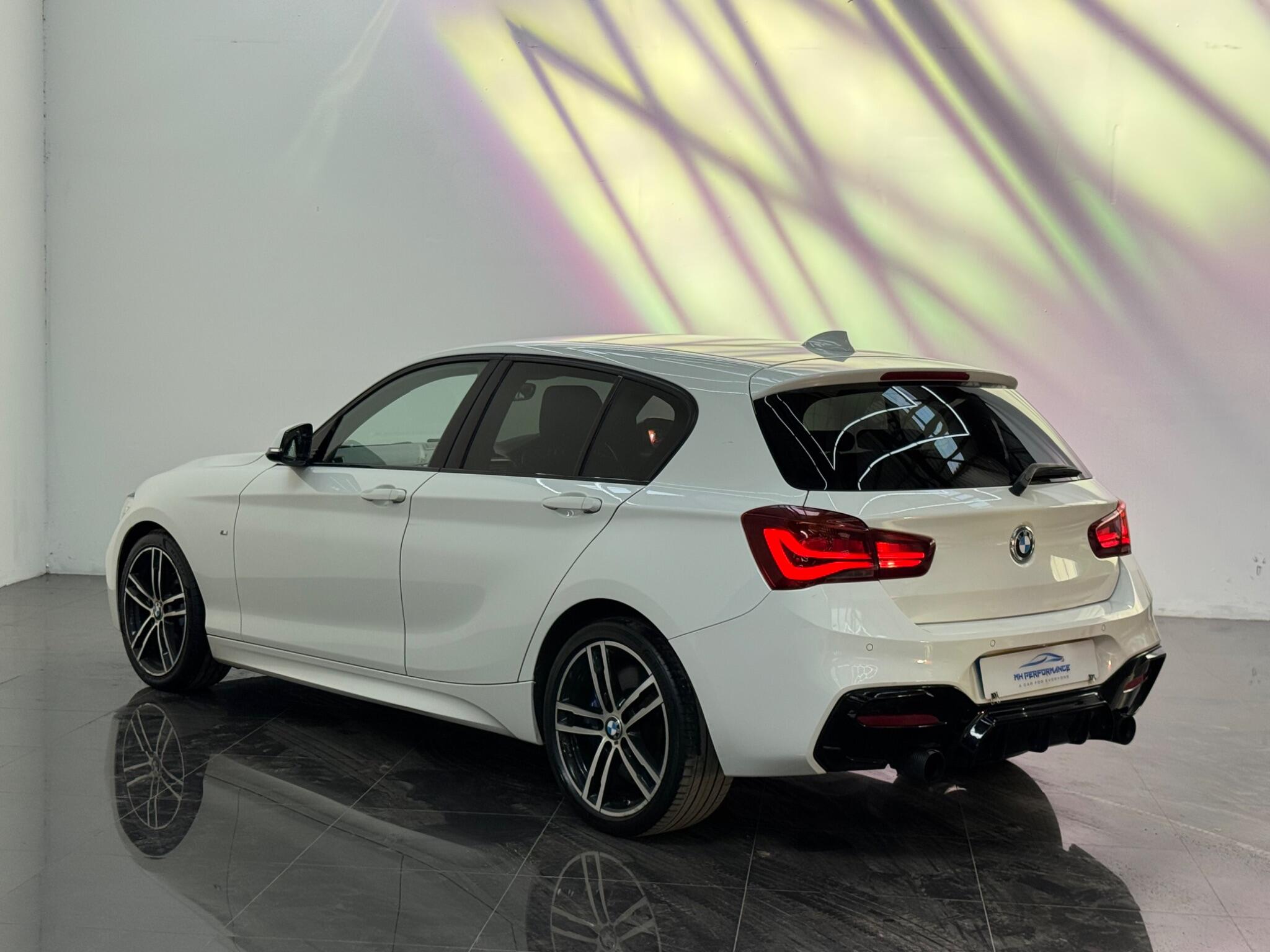 BMW 1 Series view 56