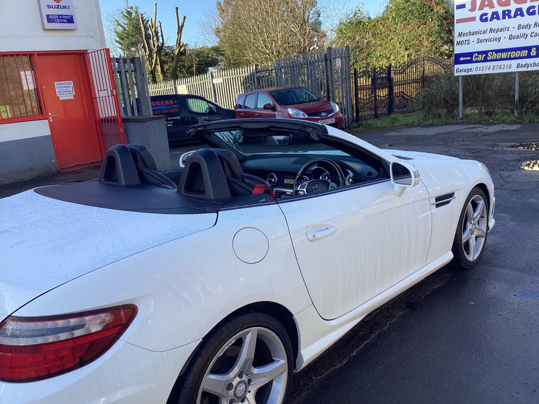 Mercedes-Benz SLK view 14