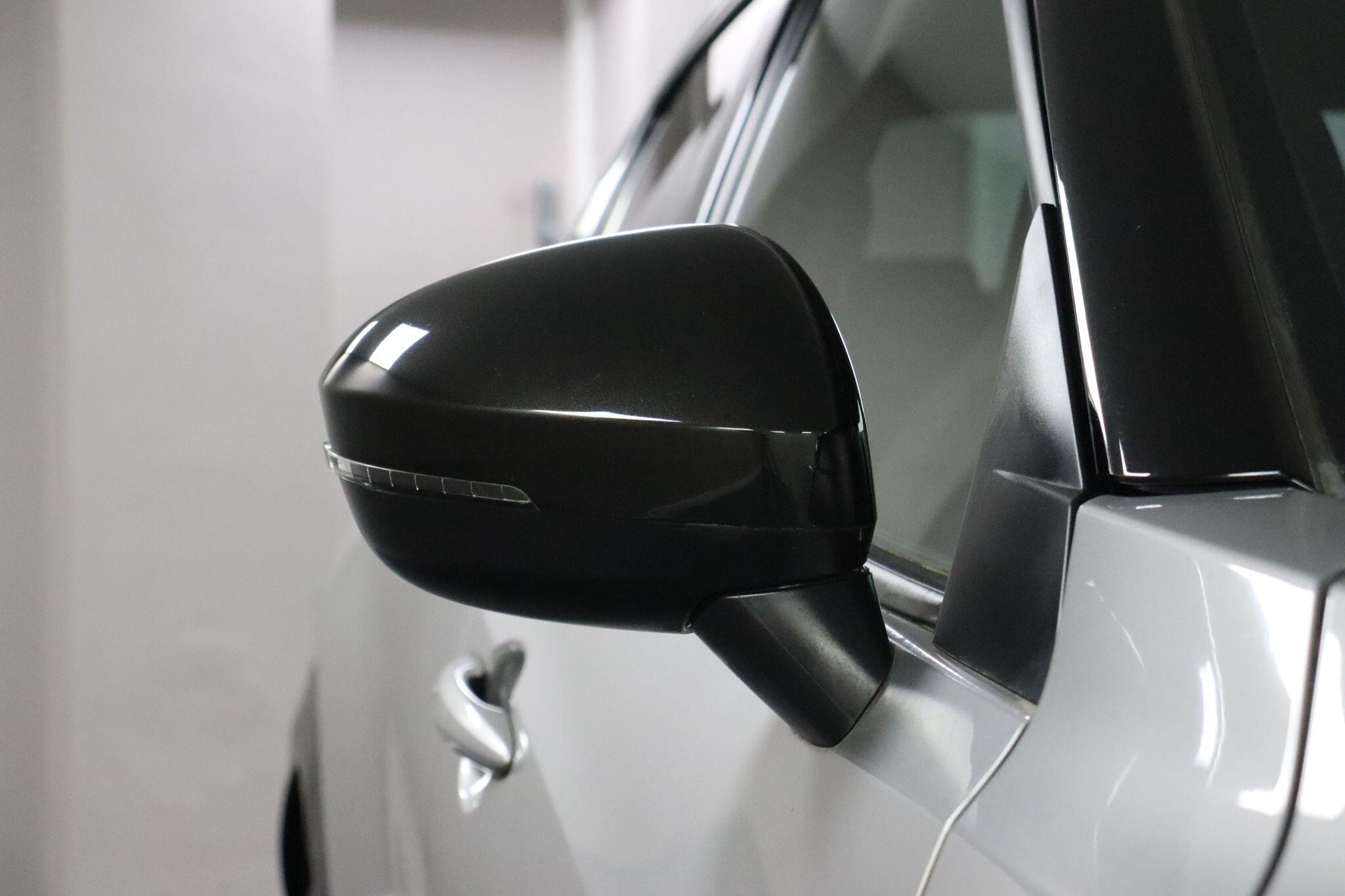Nissan Juke view 33