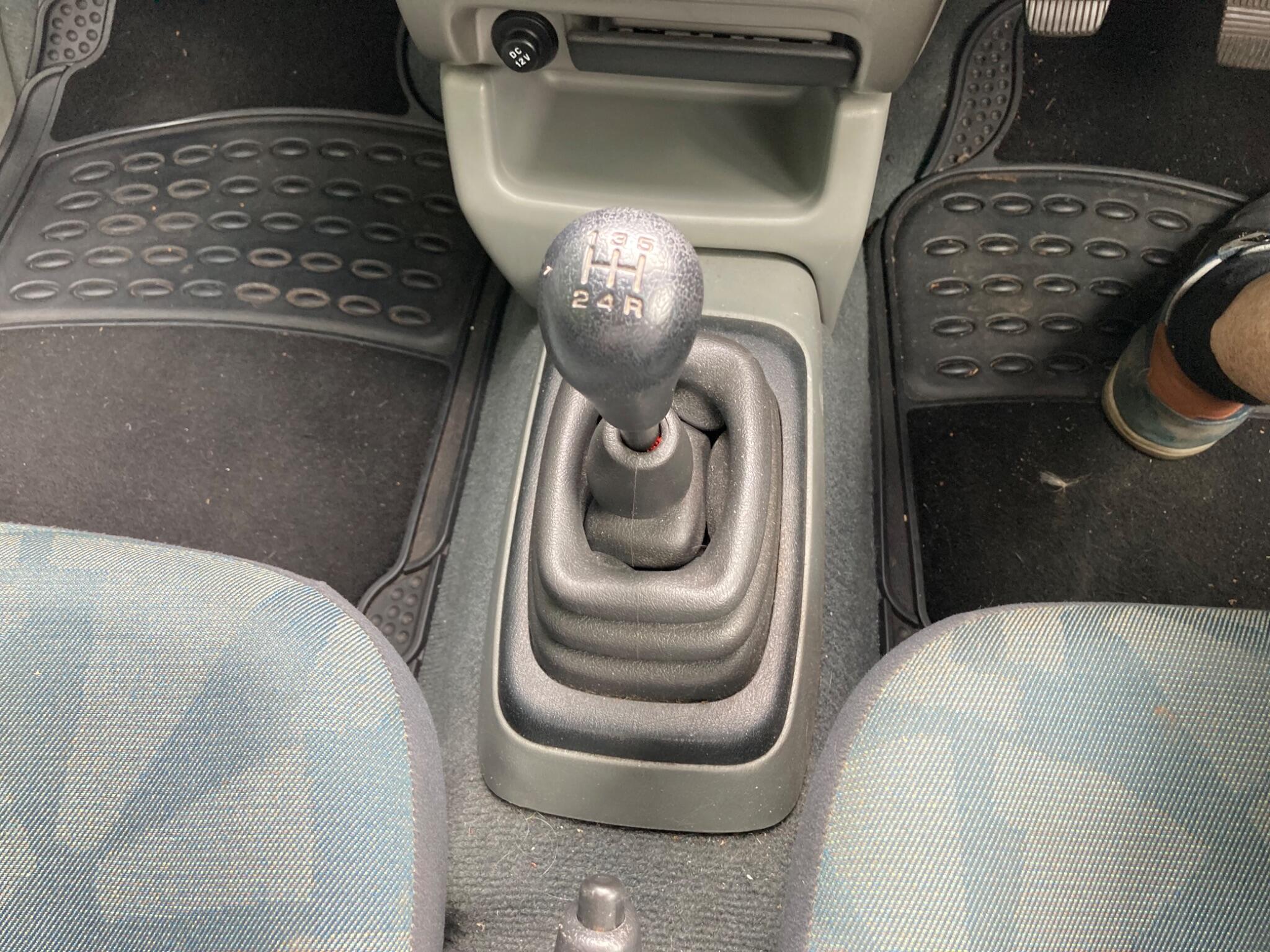 Nissan Micra view 8