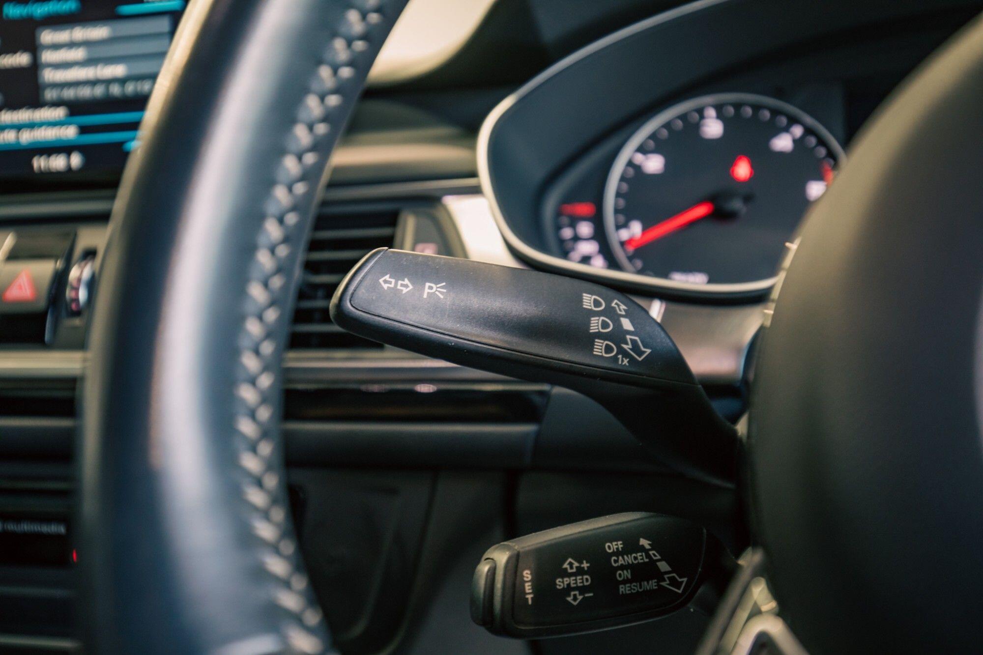 Audi A6 view 15