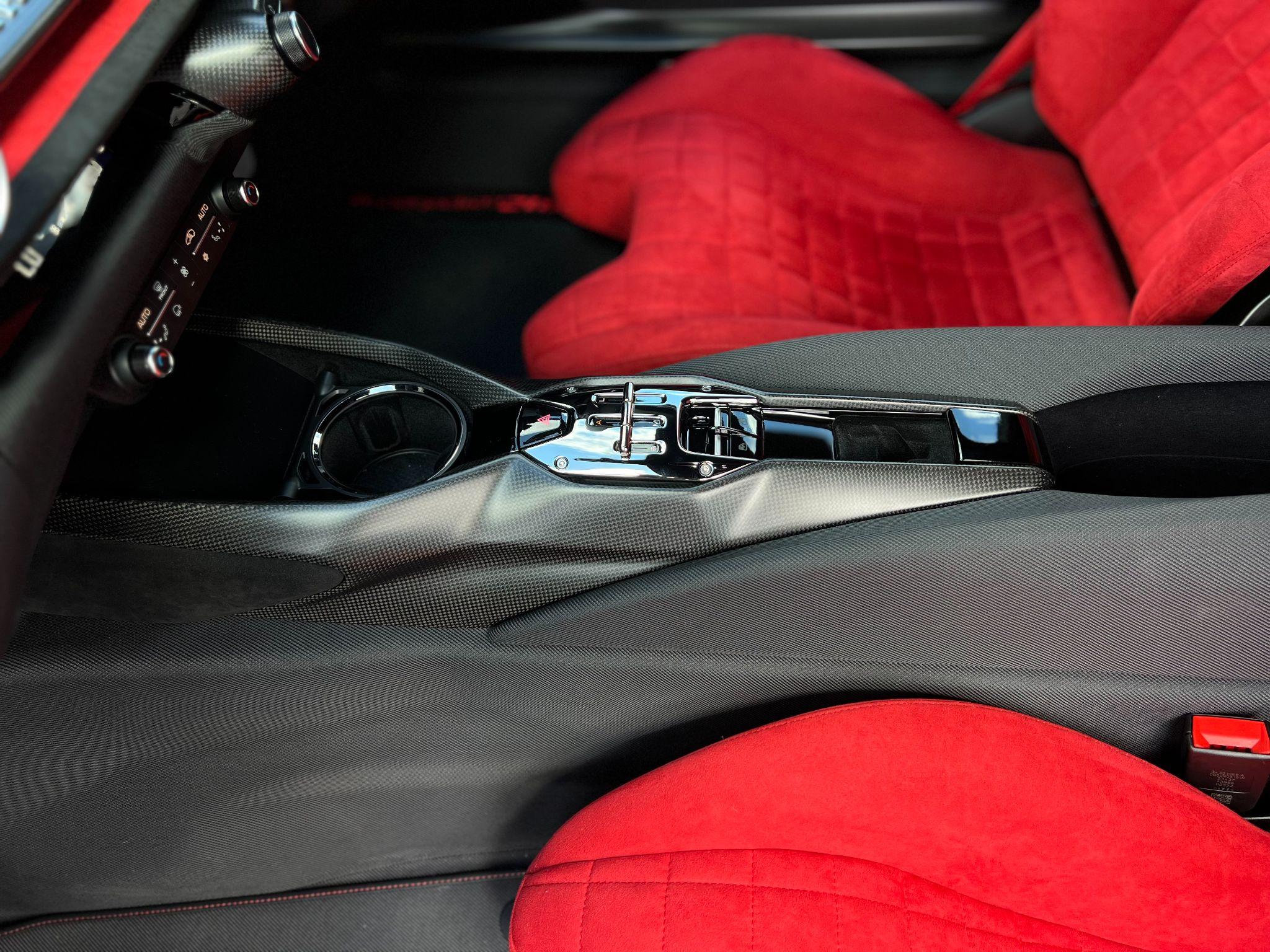 Ferrari 812 view 32