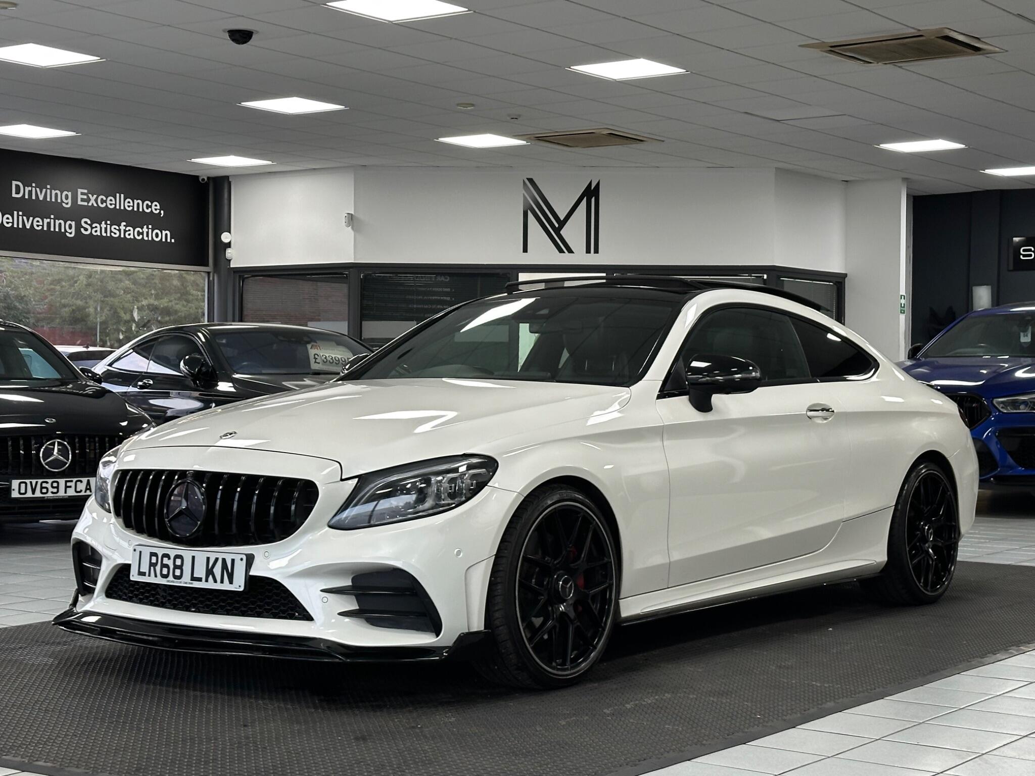 Mercedes-Benz C-Class view 9