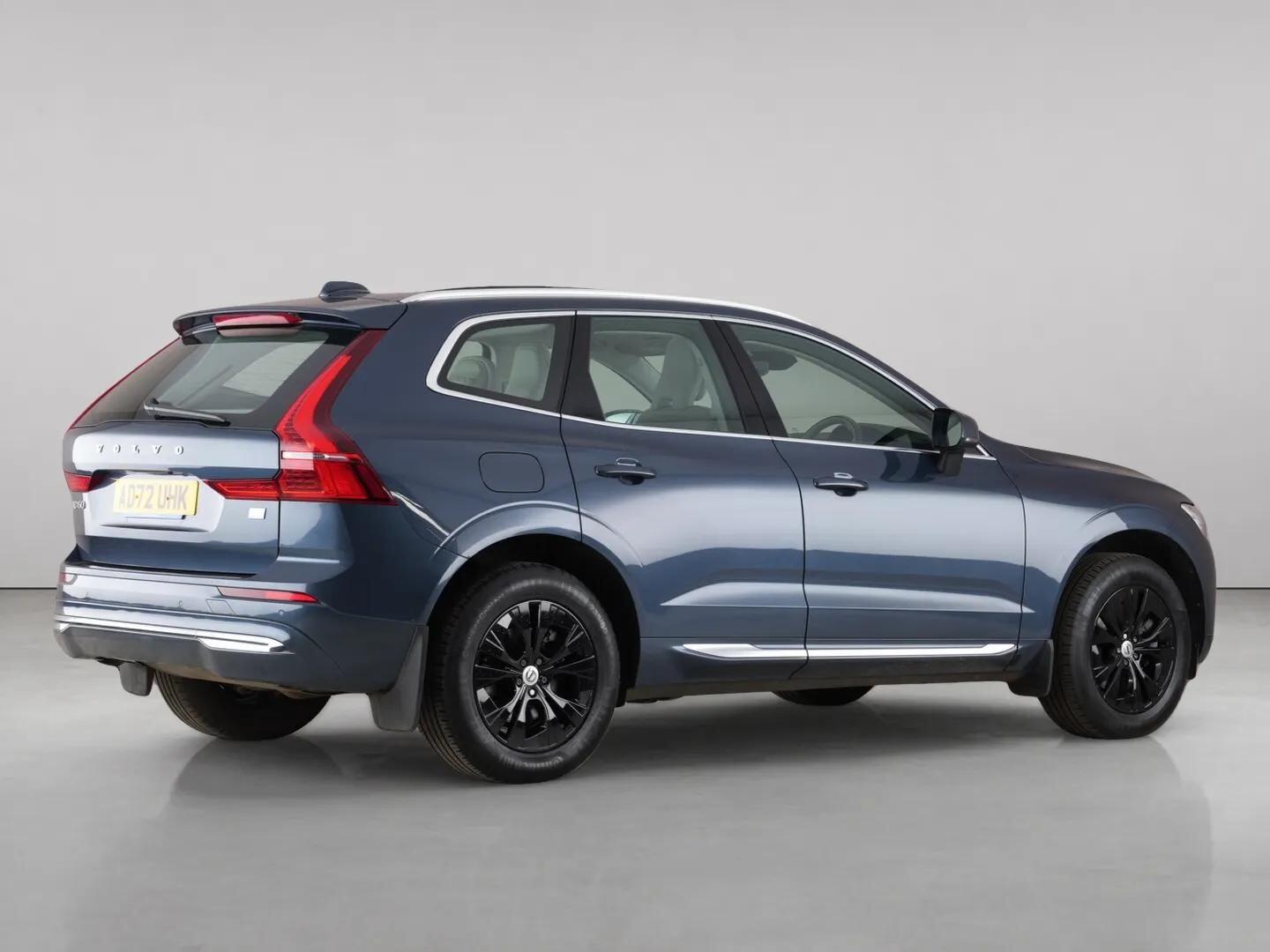 Volvo XC60 view 6