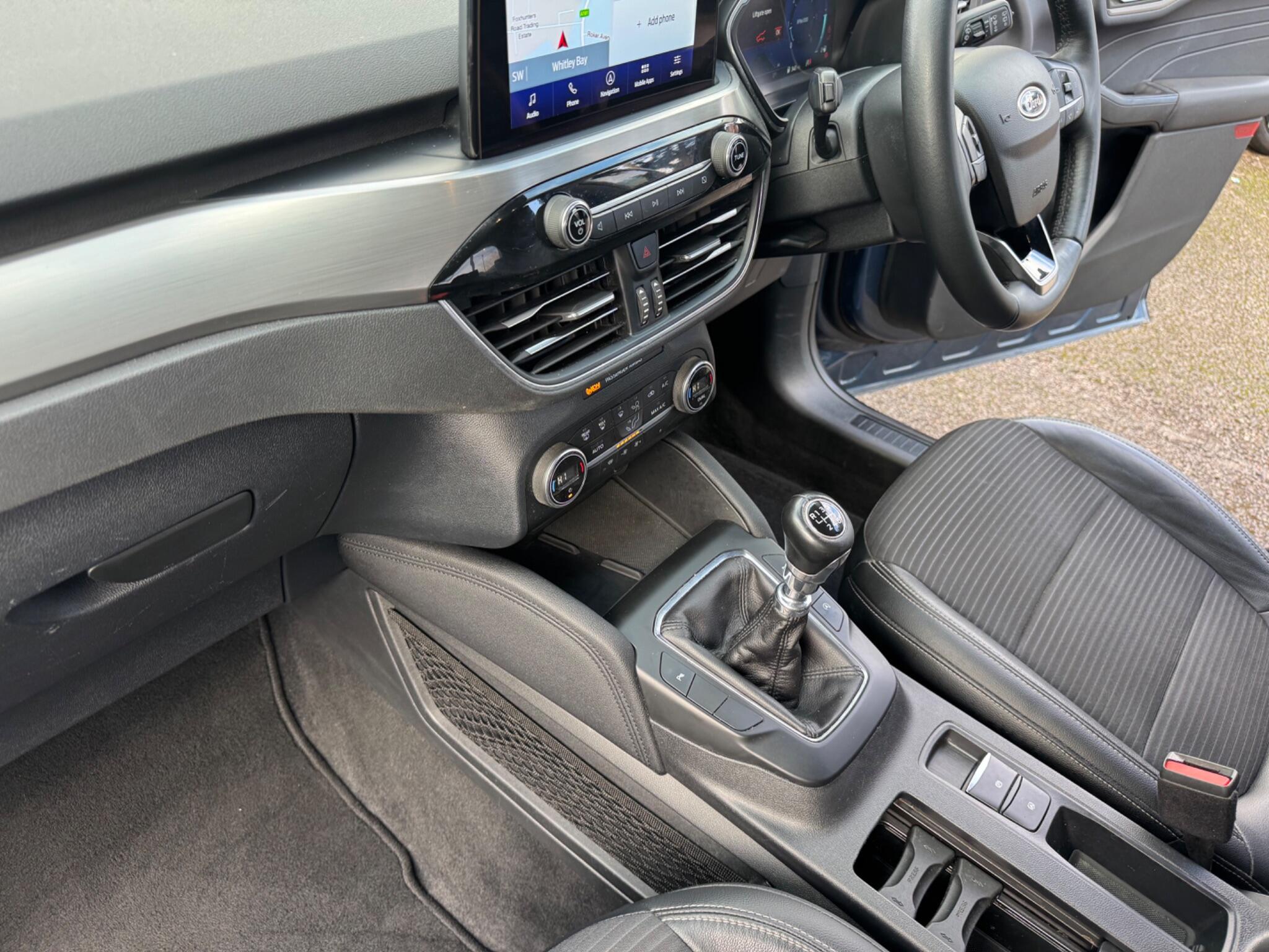 Ford Kuga view 44