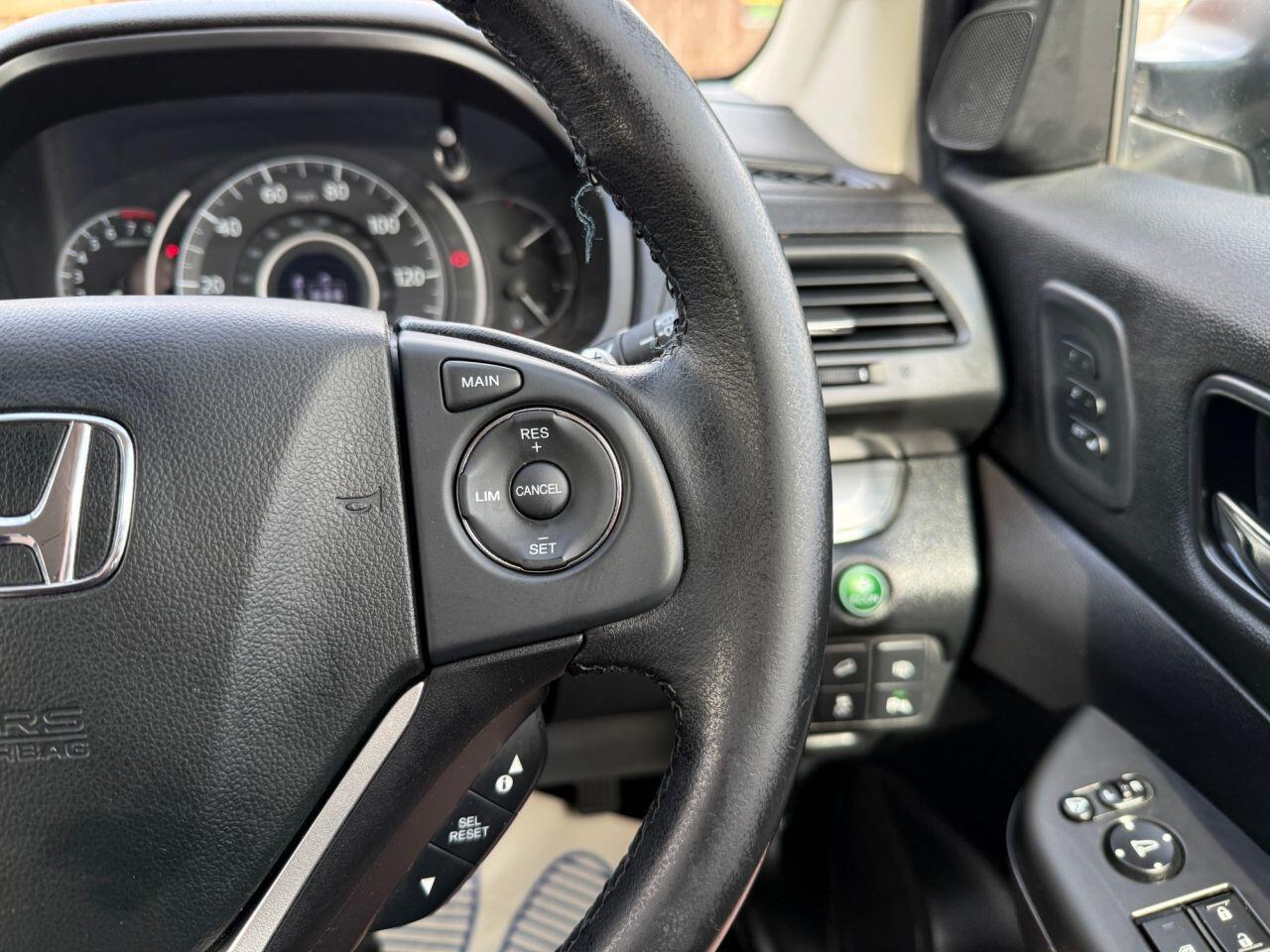 Honda CR-V view 34