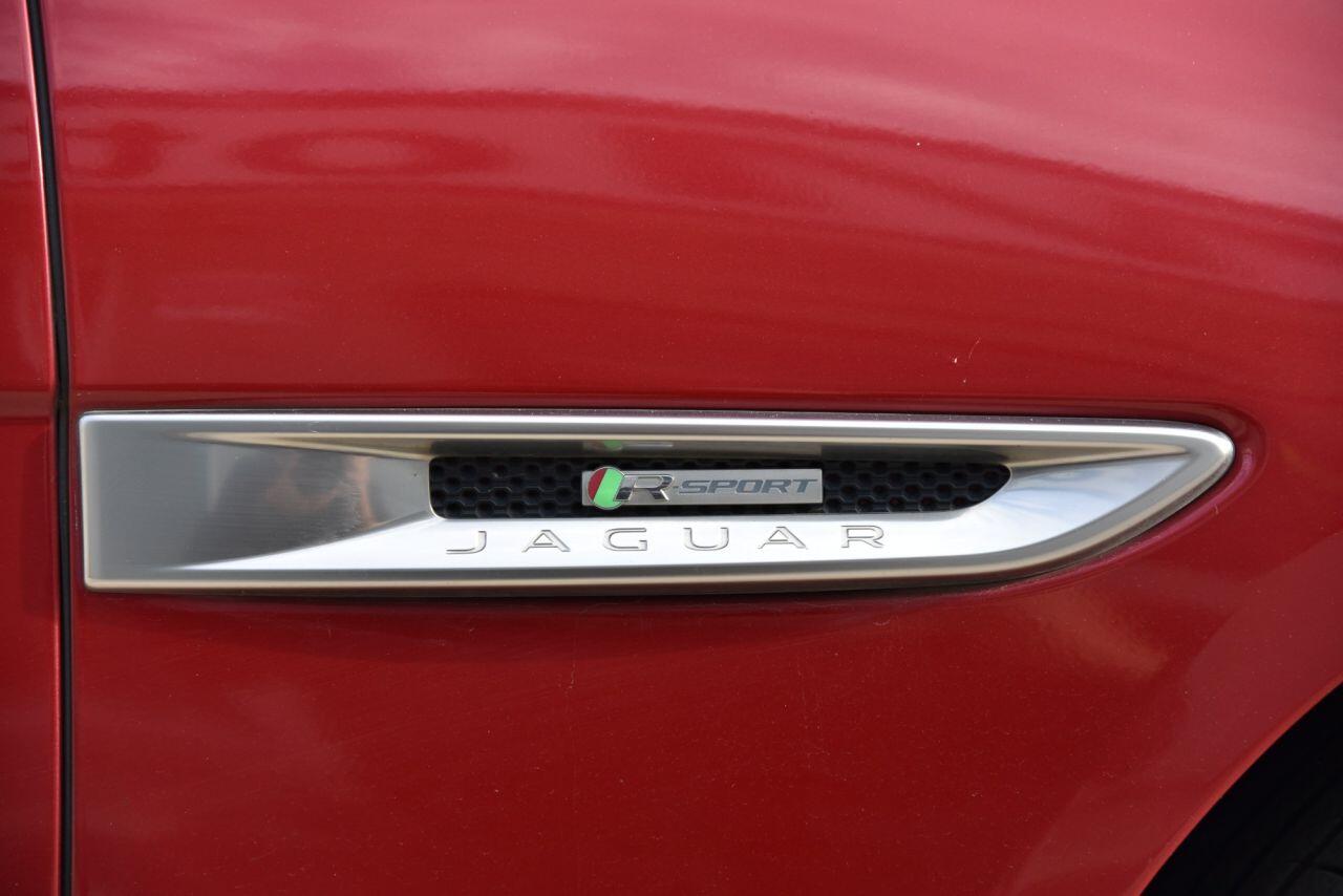 Jaguar XF view 55