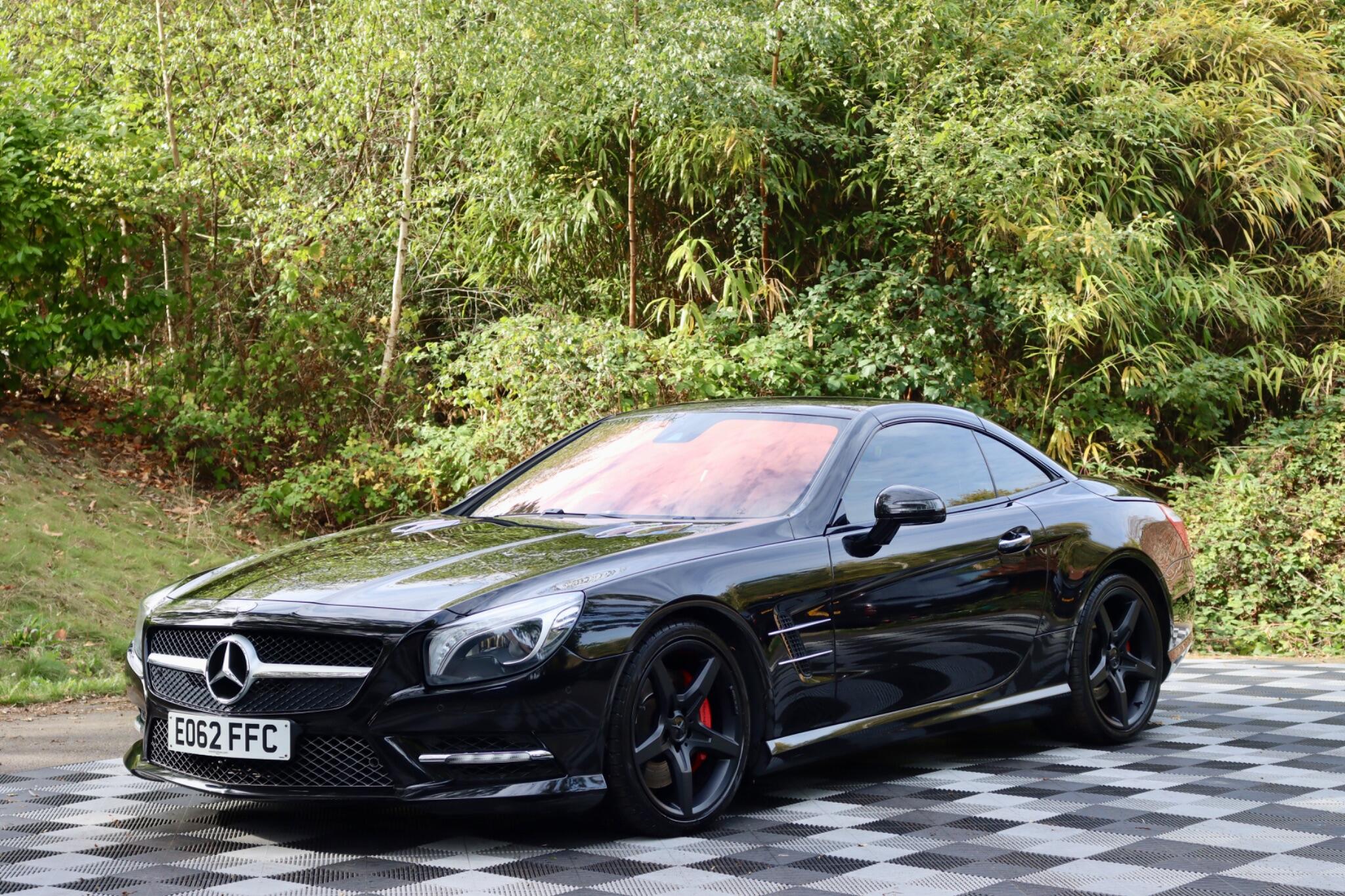 Mercedes-Benz SL view 15