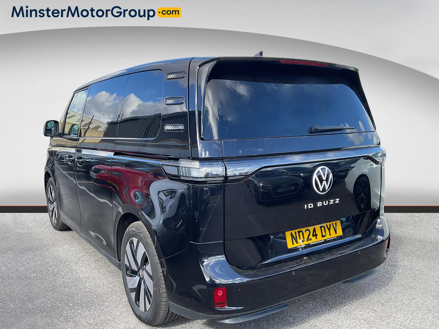 Volkswagen Id. Buzz view 4