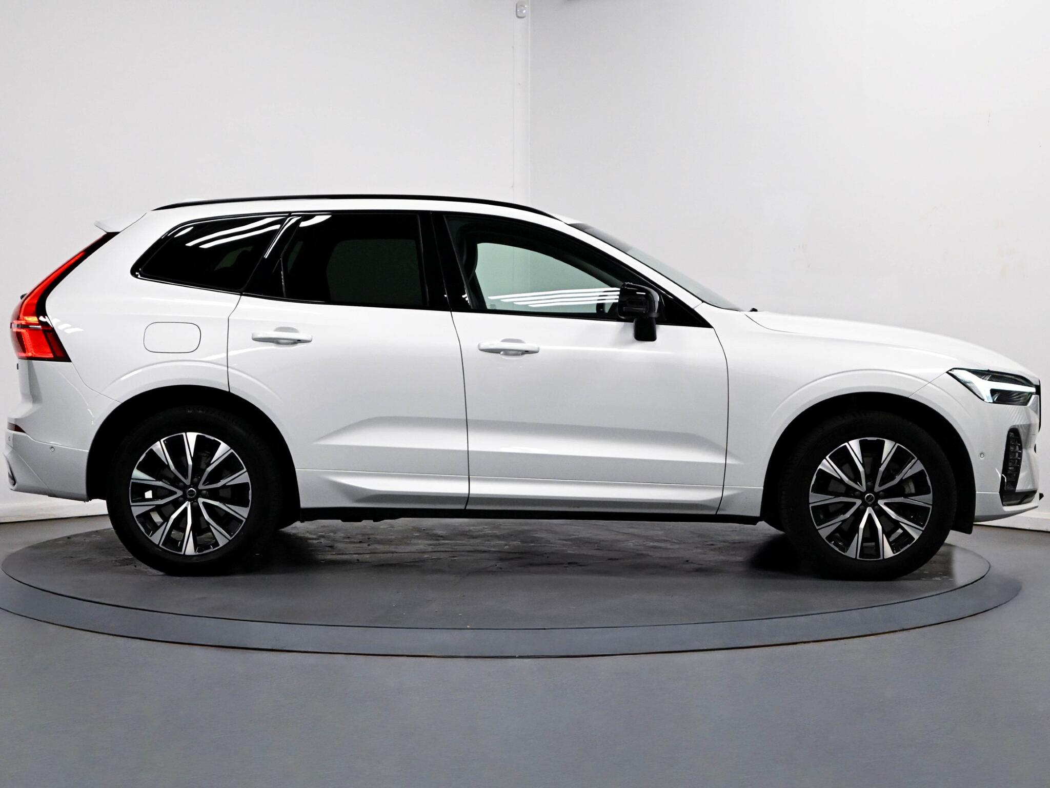 Volvo XC60 view 37