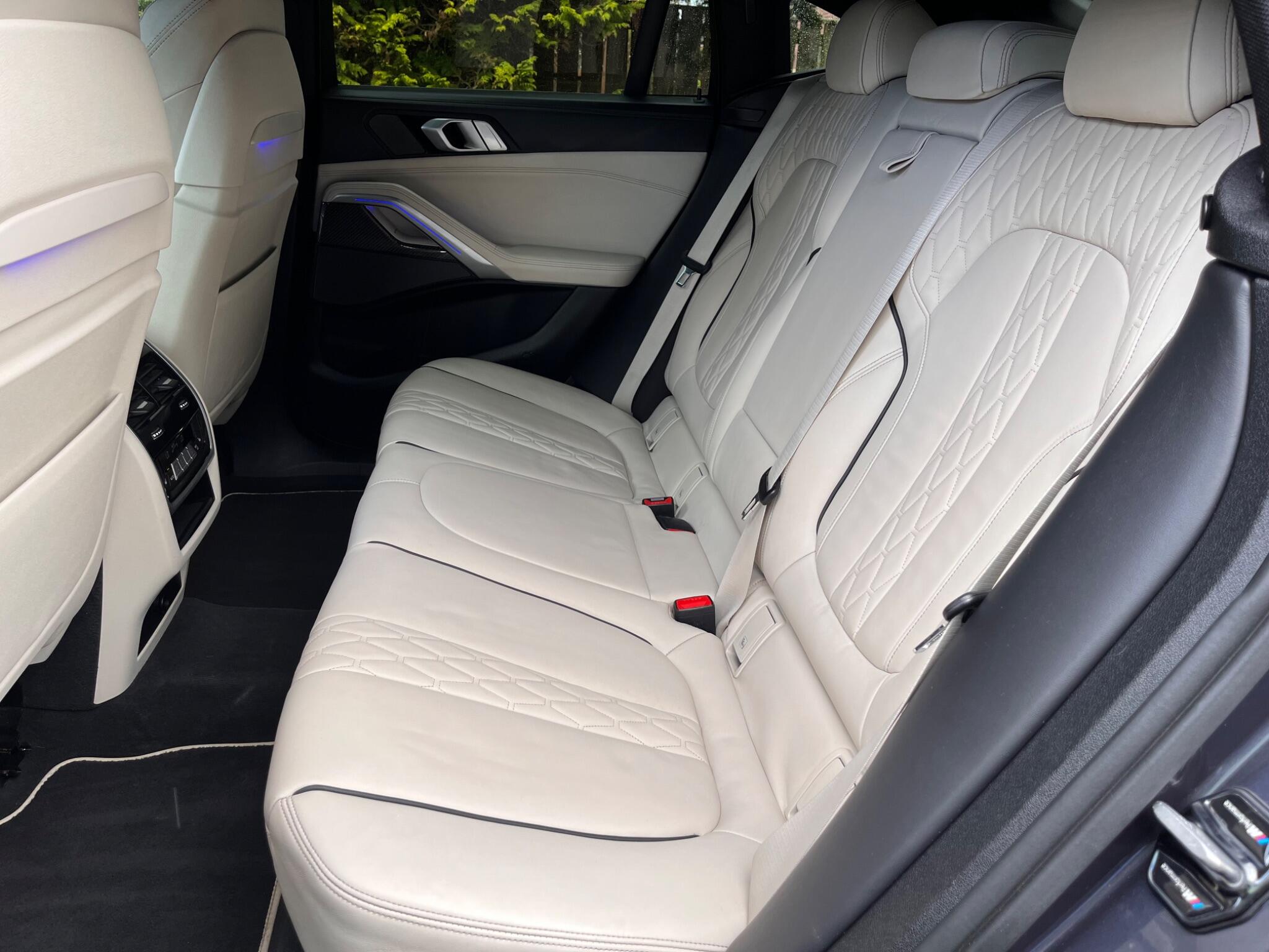 BMW X6 view 52