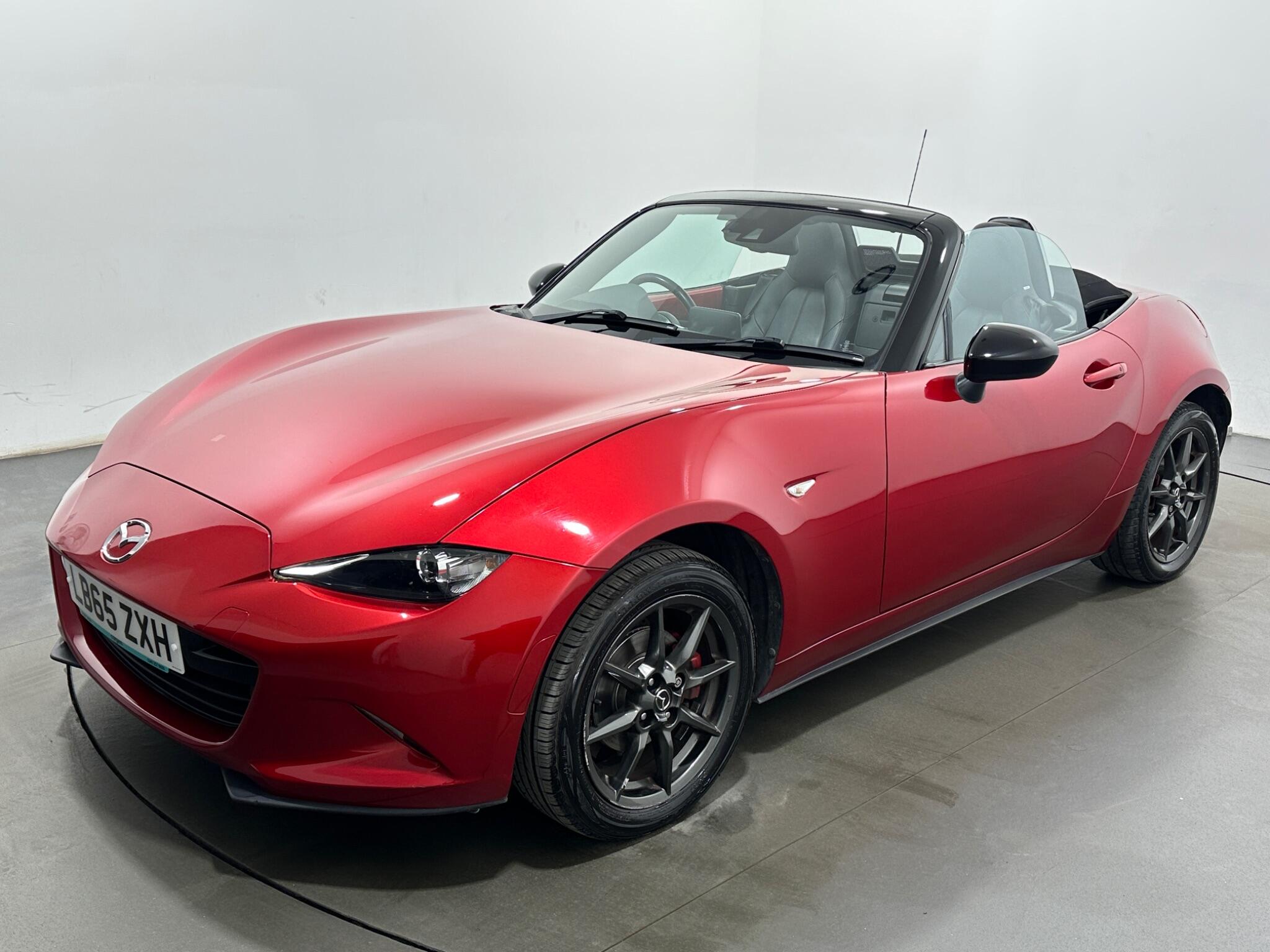 Mazda MX-5 view 39