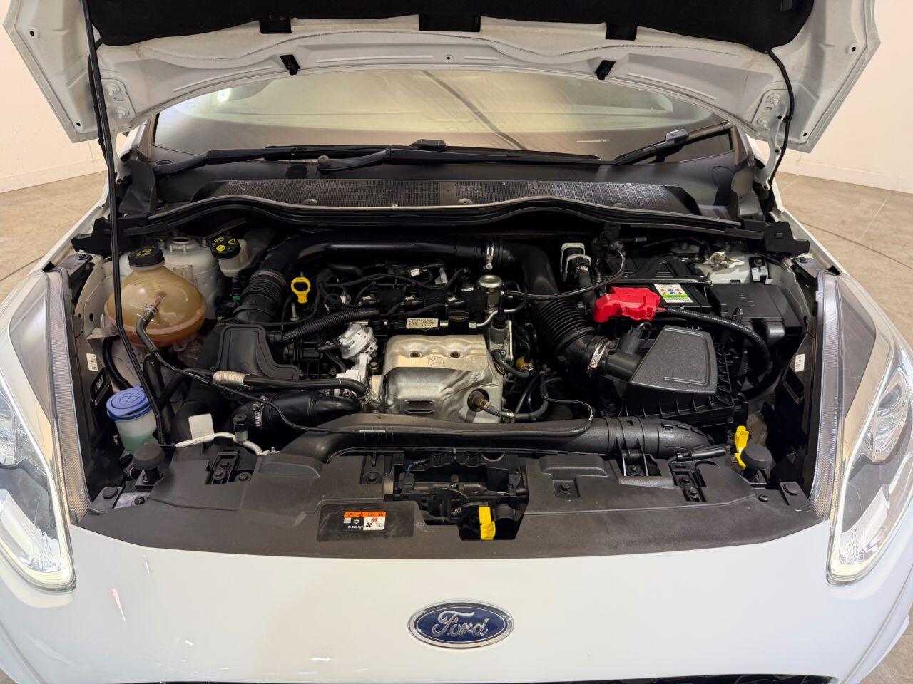 Ford Fiesta view 33