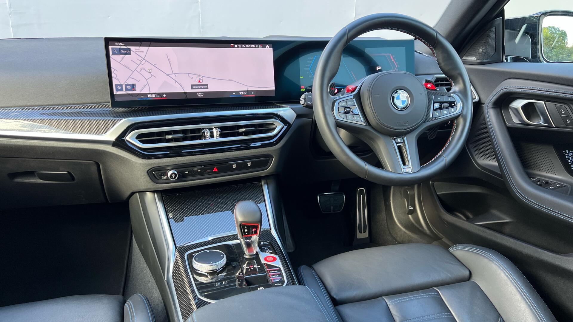 BMW M2 view 31