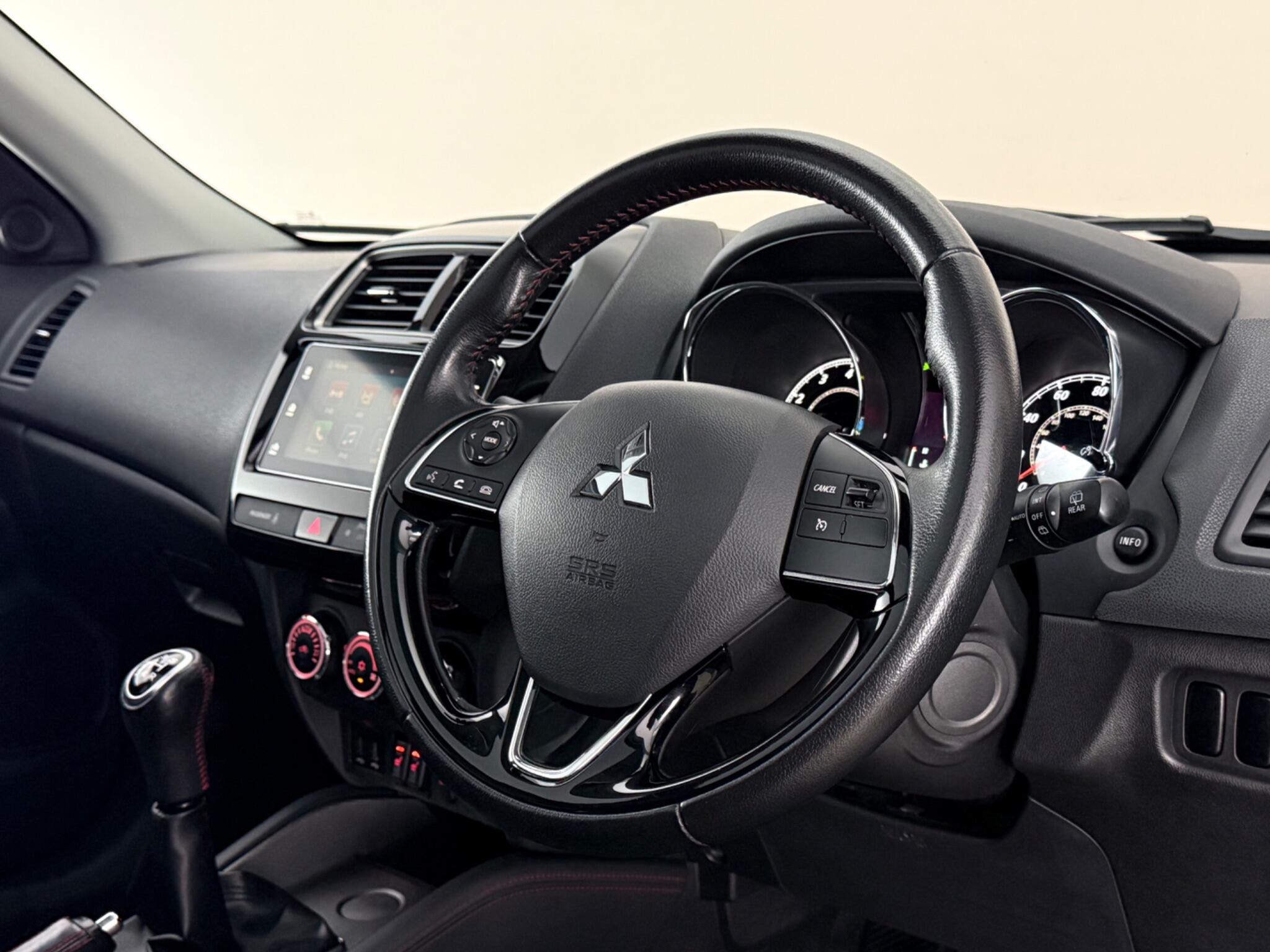 Mitsubishi Asx view 3