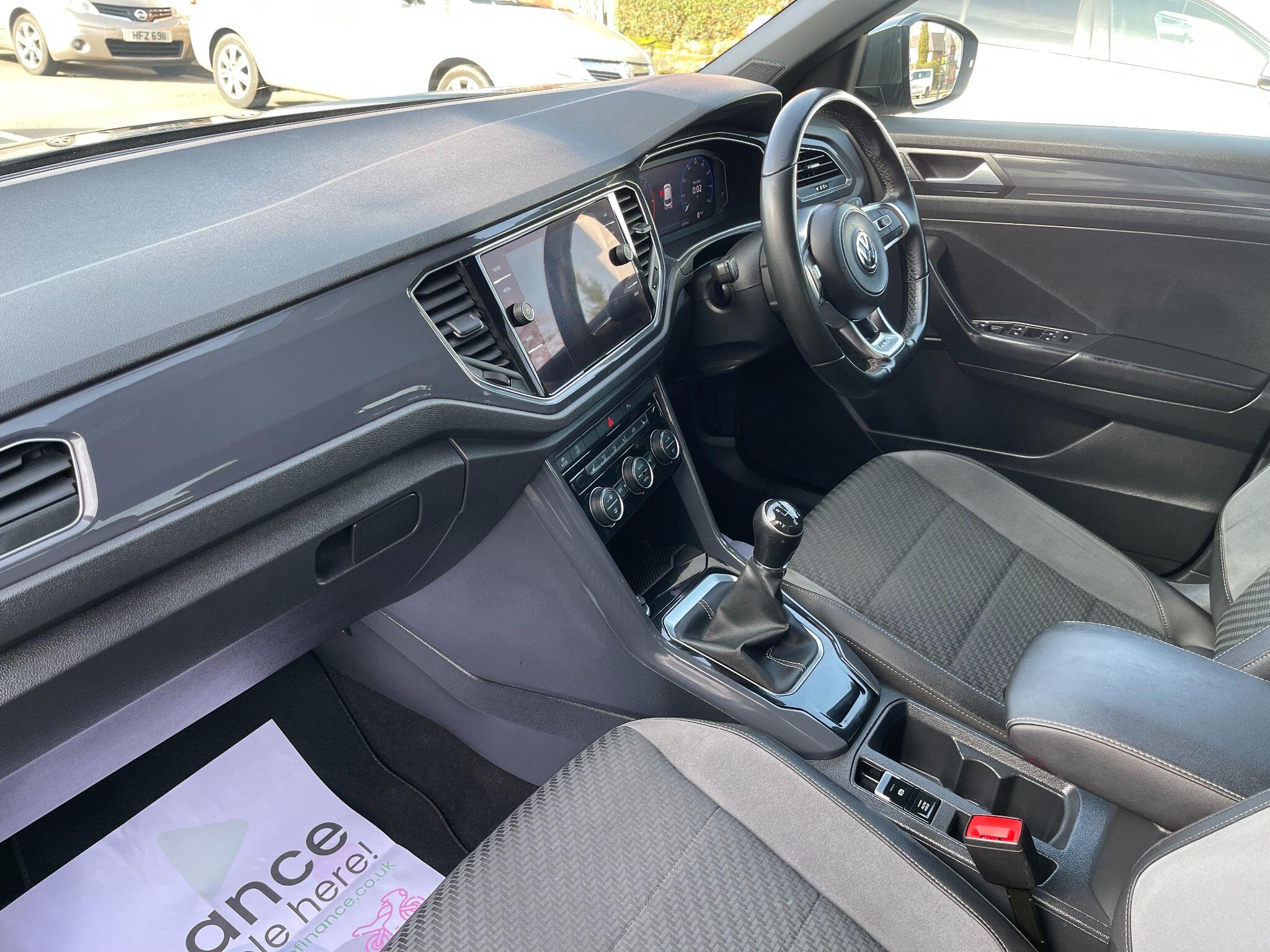 Volkswagen T-Roc view 36