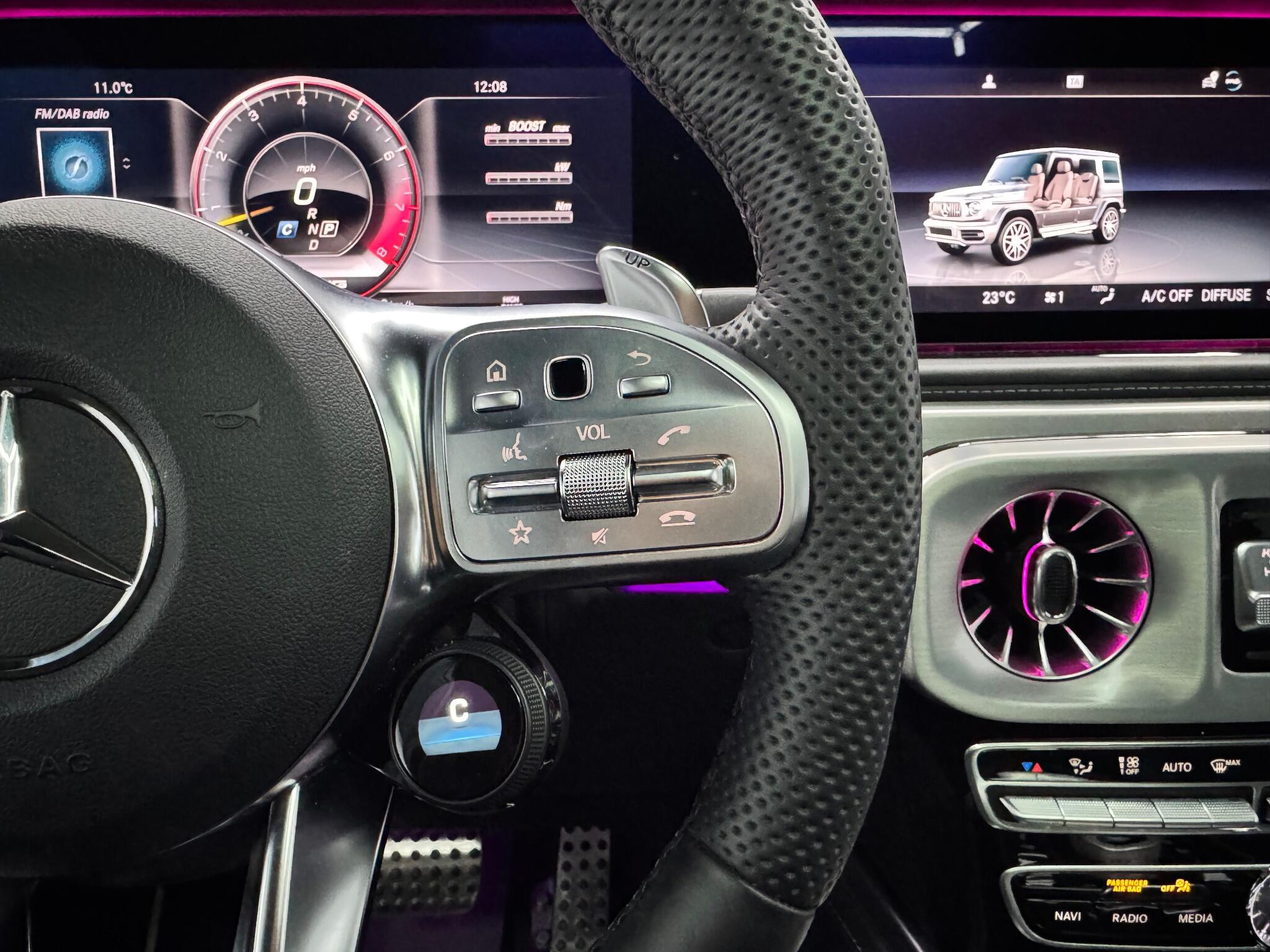 Mercedes-Benz G-Class view 11