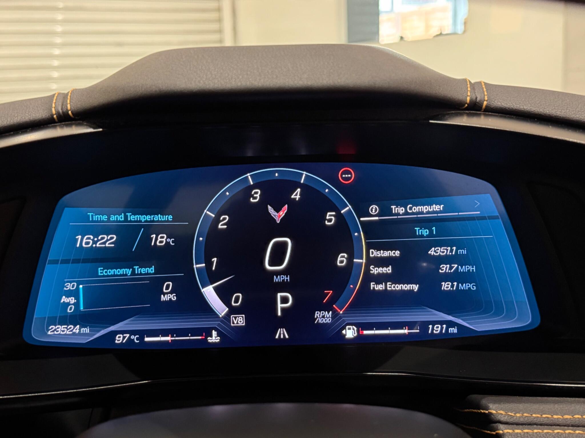 Chevrolet Corvette view 22