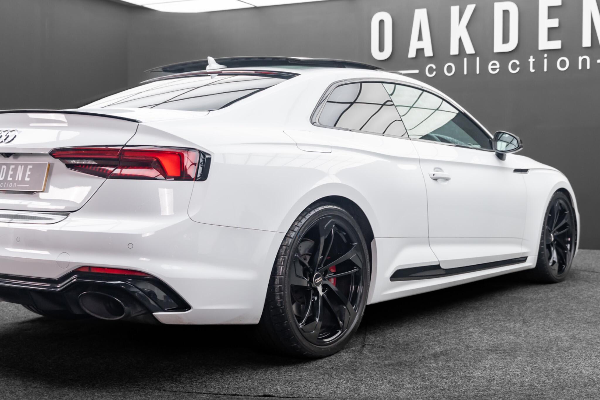 Audi RS5 view 28