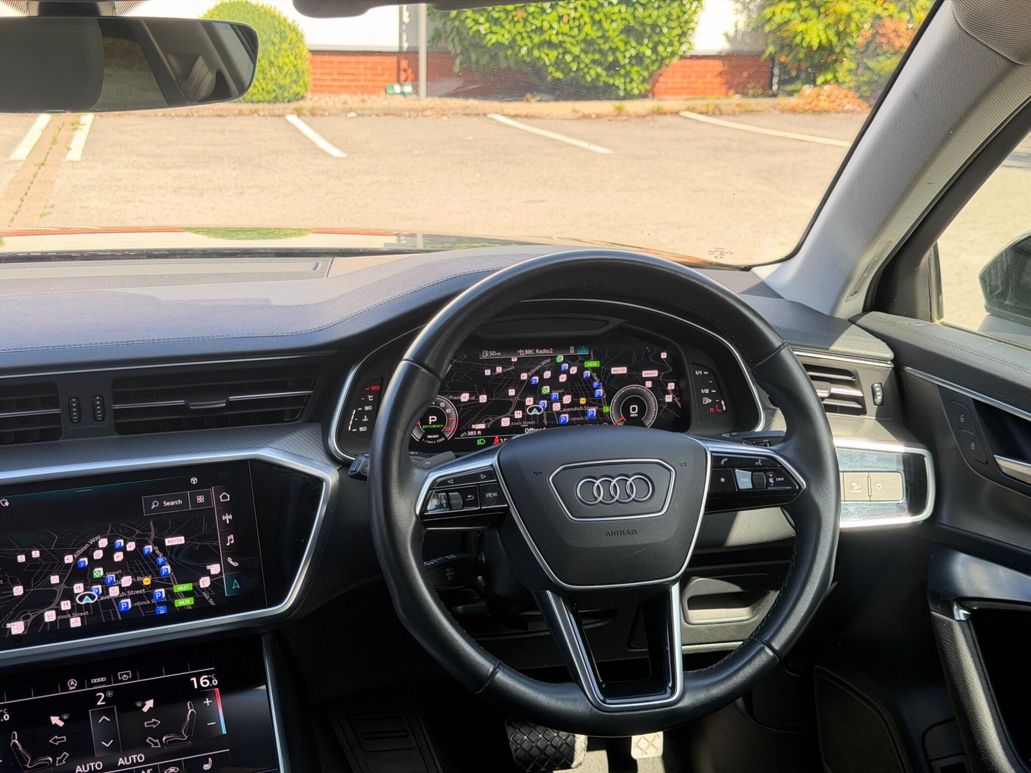Audi A6 Saloon view 41