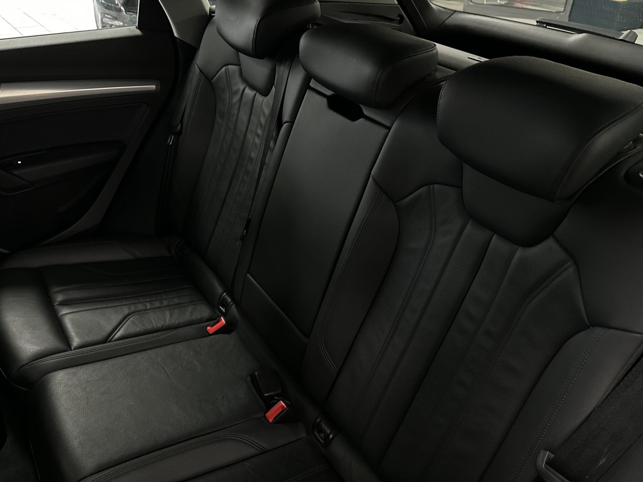 Audi Q5 view 30