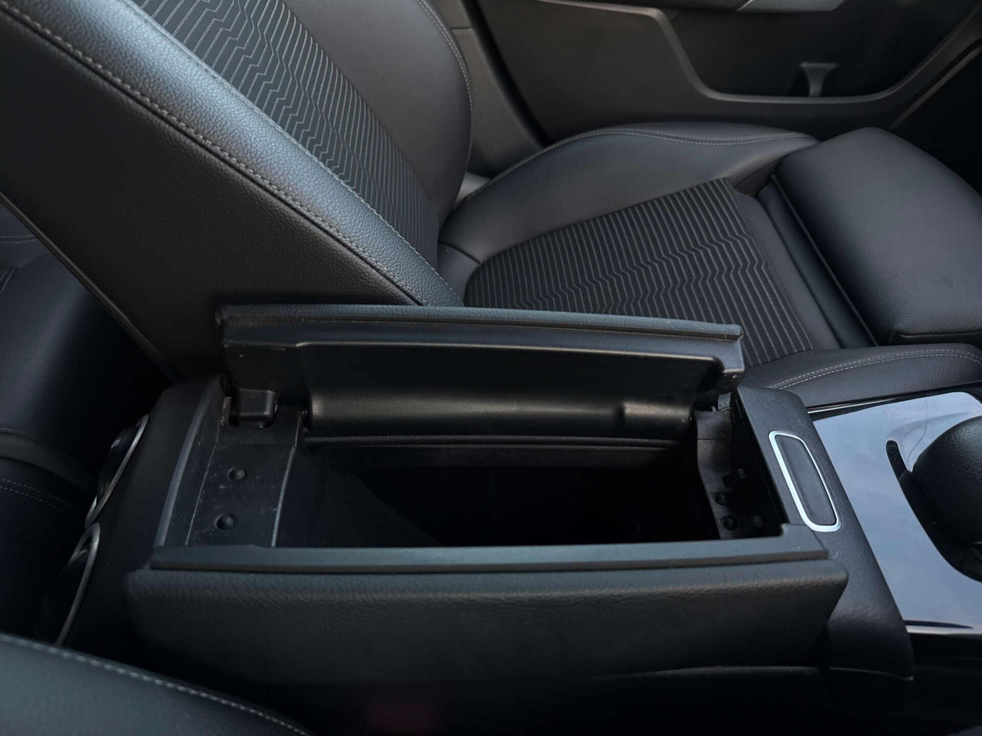 Mercedes-Benz A Class view 64