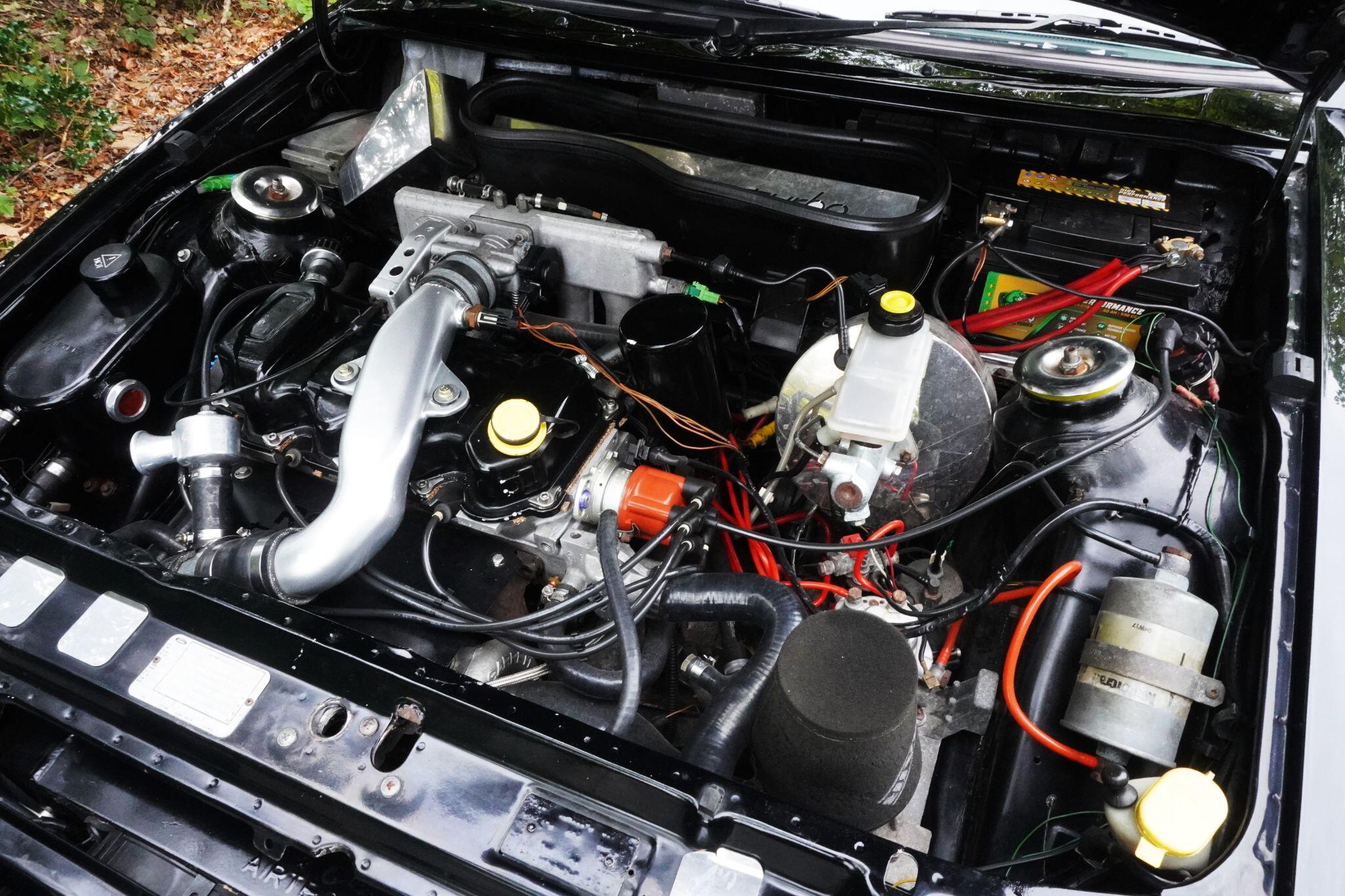 Ford Escort view 76