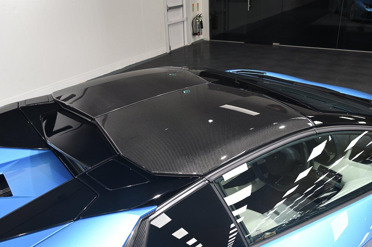 Lamborghini Aventador view 46