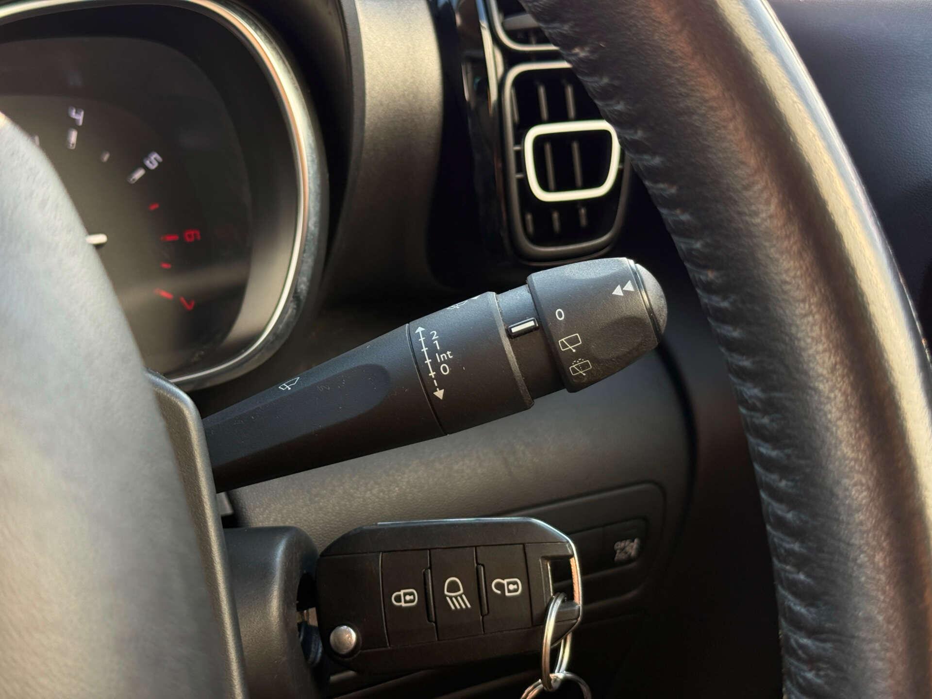 Citroen C3 Aircross view 45