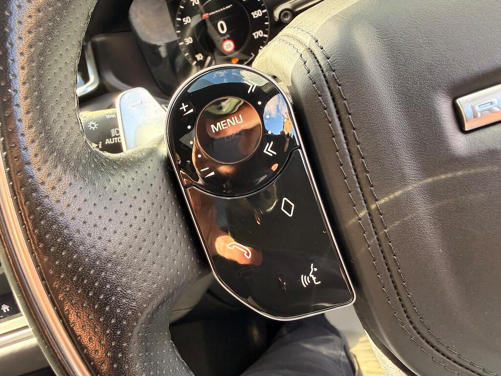 Land Rover Range Rover Velar view 48