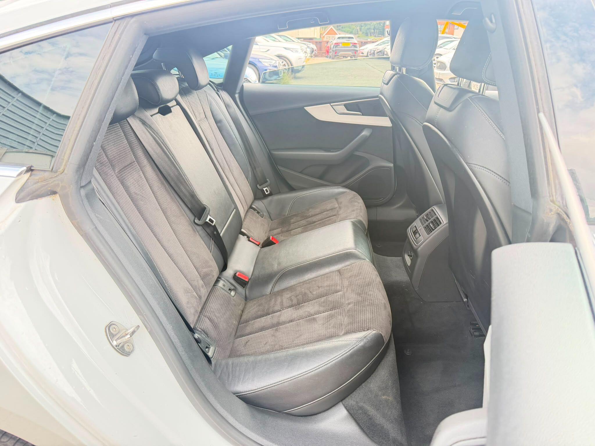 Audi A5 view 12