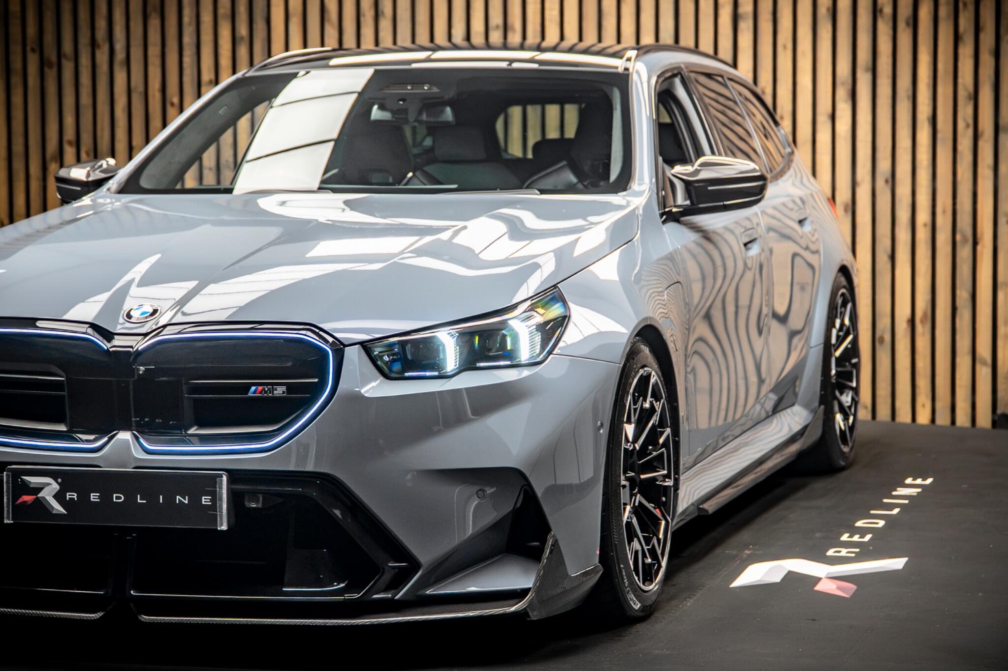 BMW M5 view 13