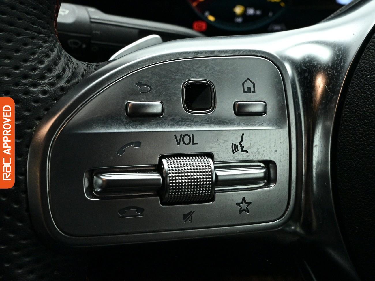 Mercedes-Benz Cla view 22