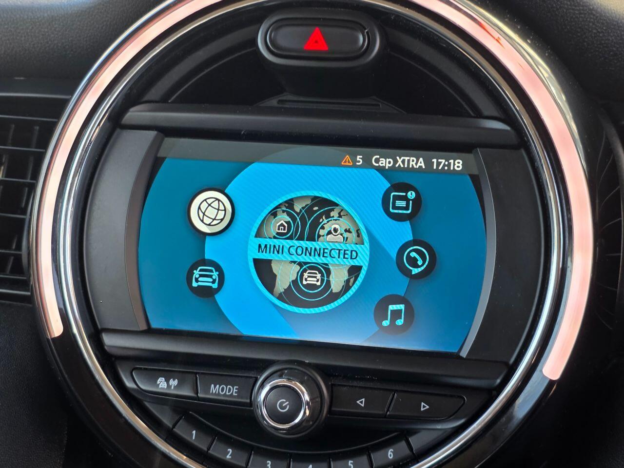 Mini Cooper view 12