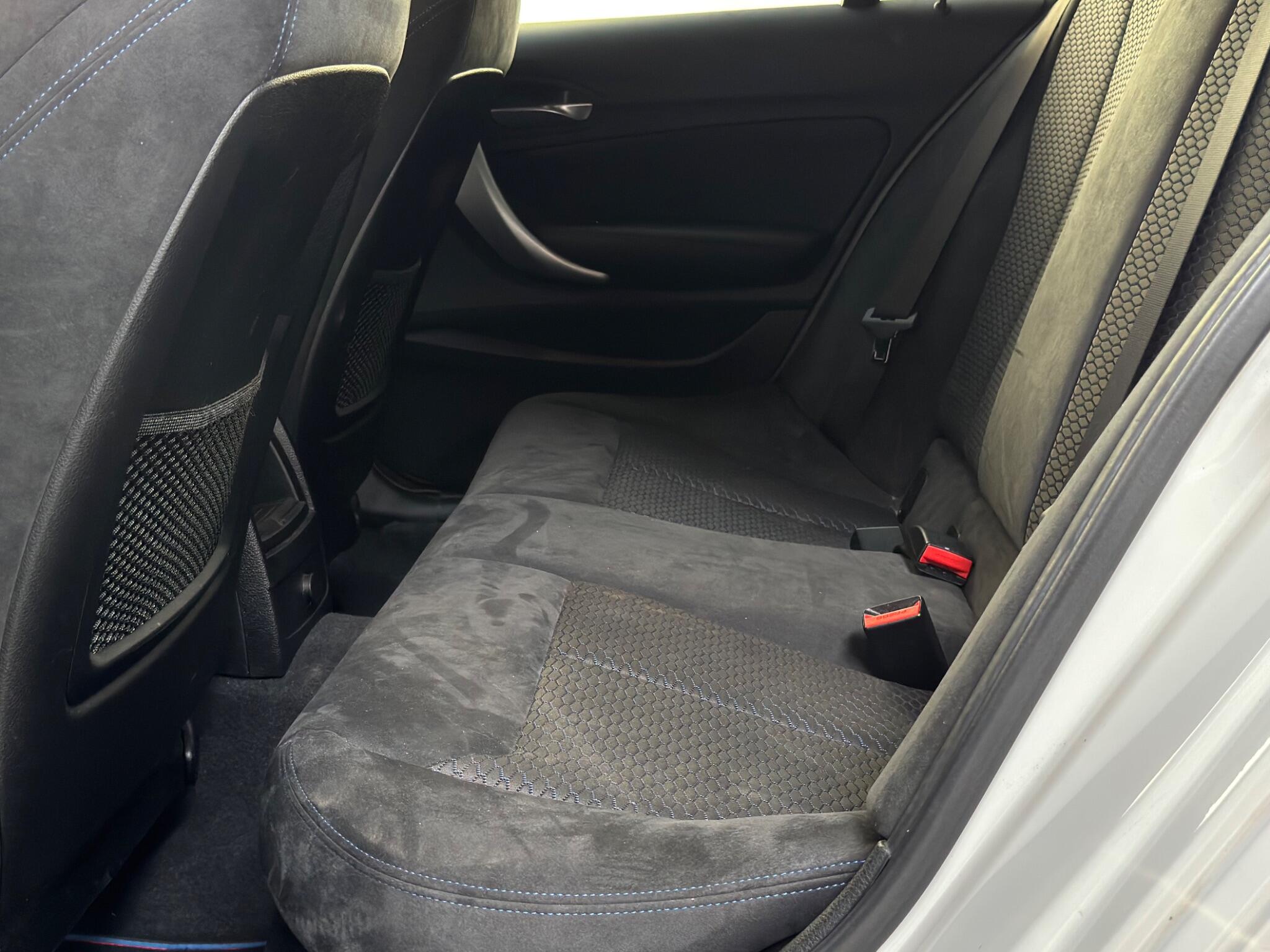 BMW 1 Series view 51