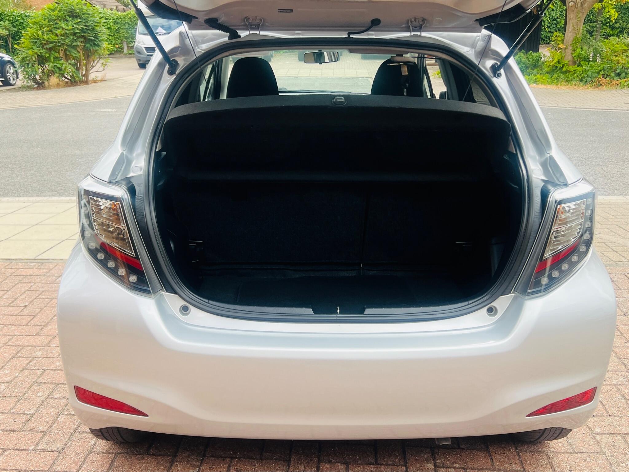 Toyota Yaris view 49