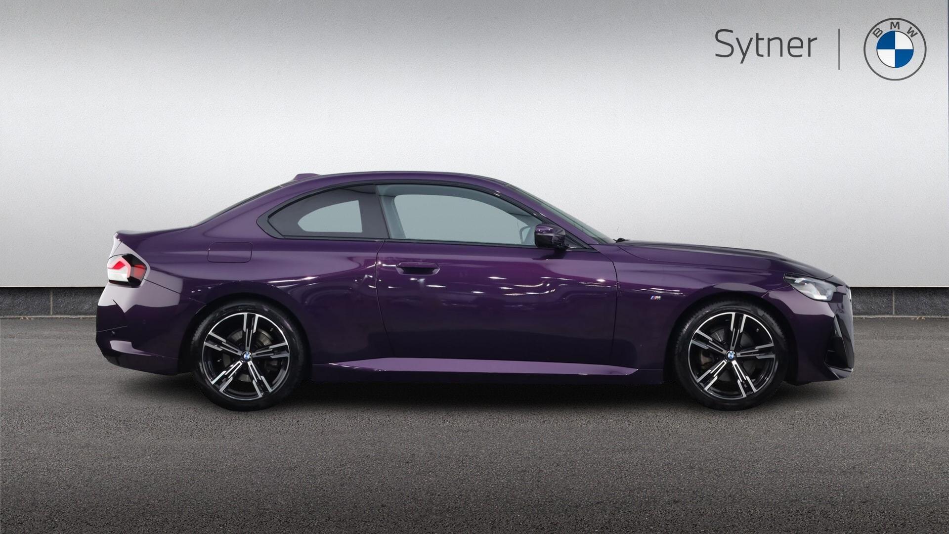 BMW 2 Series view 3