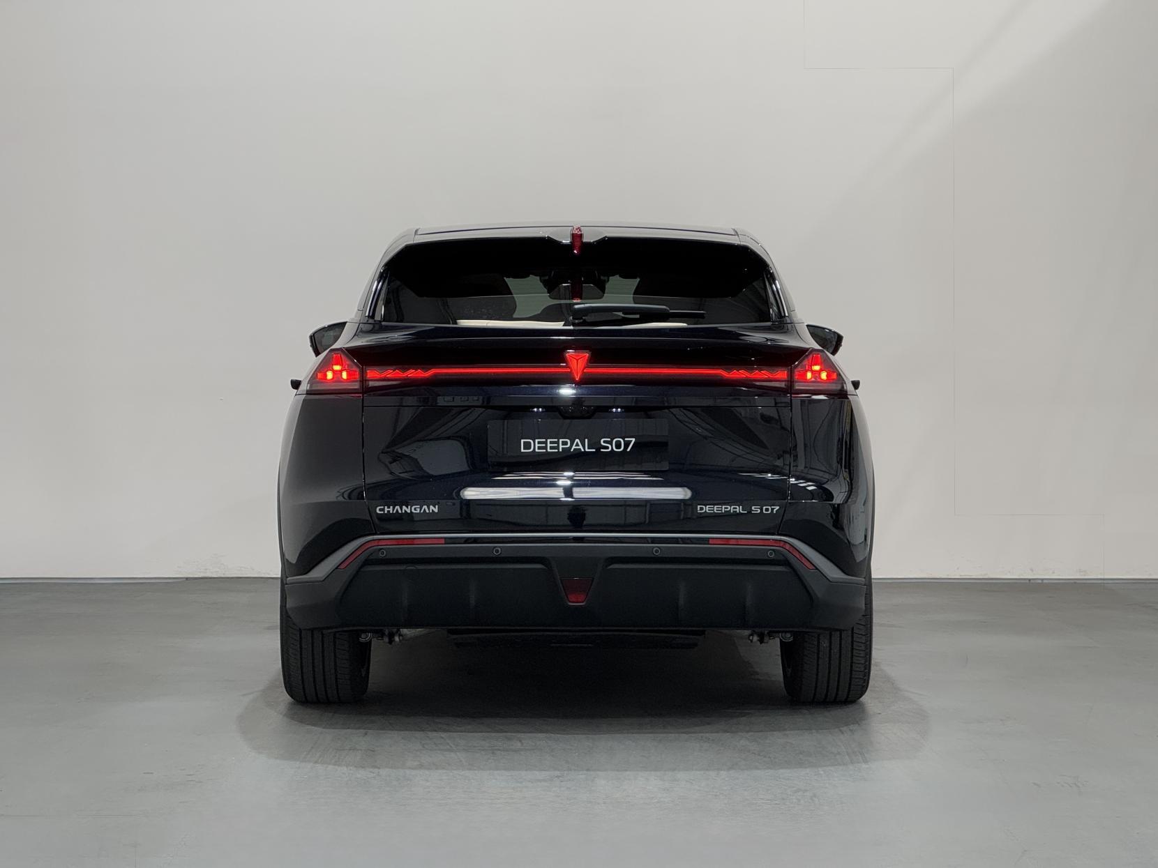 Changan Deepal S07 view 15