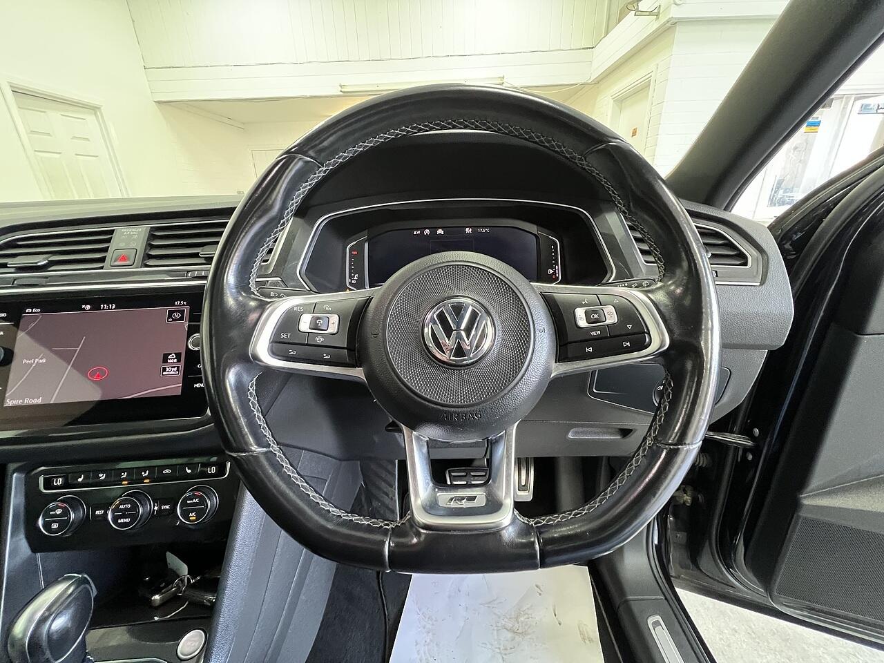 Volkswagen Tiguan view 9