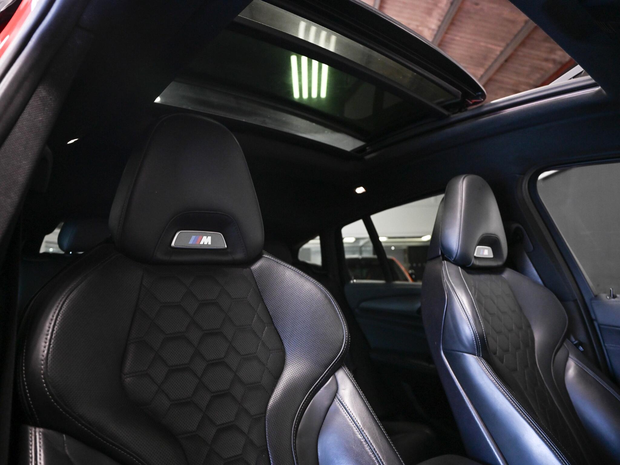BMW X4 M view 38
