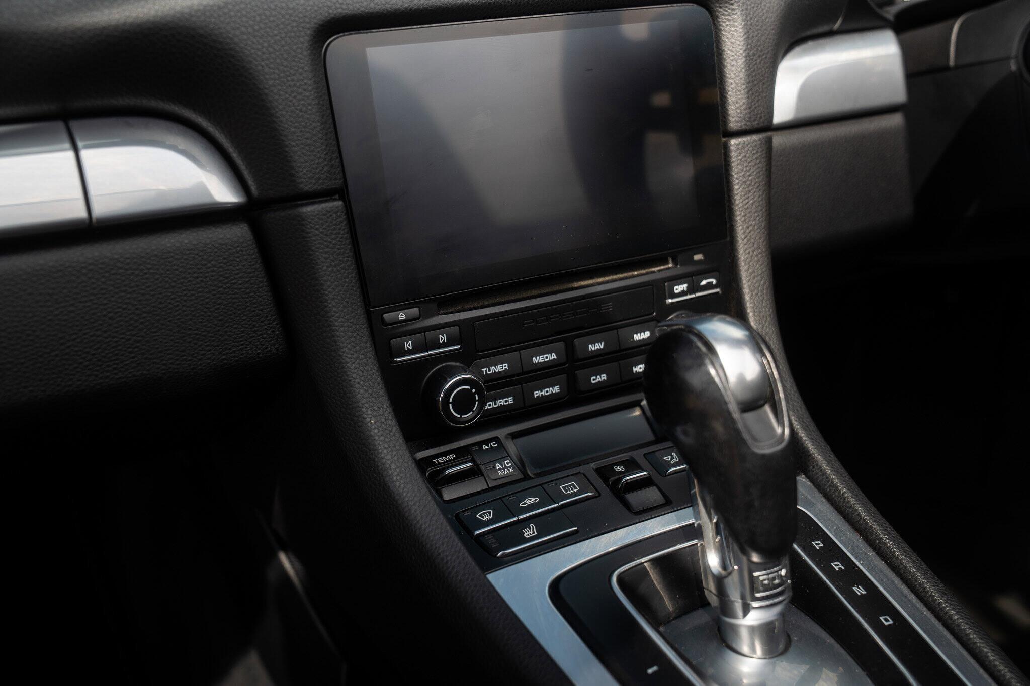 Porsche 718 Boxster view 40