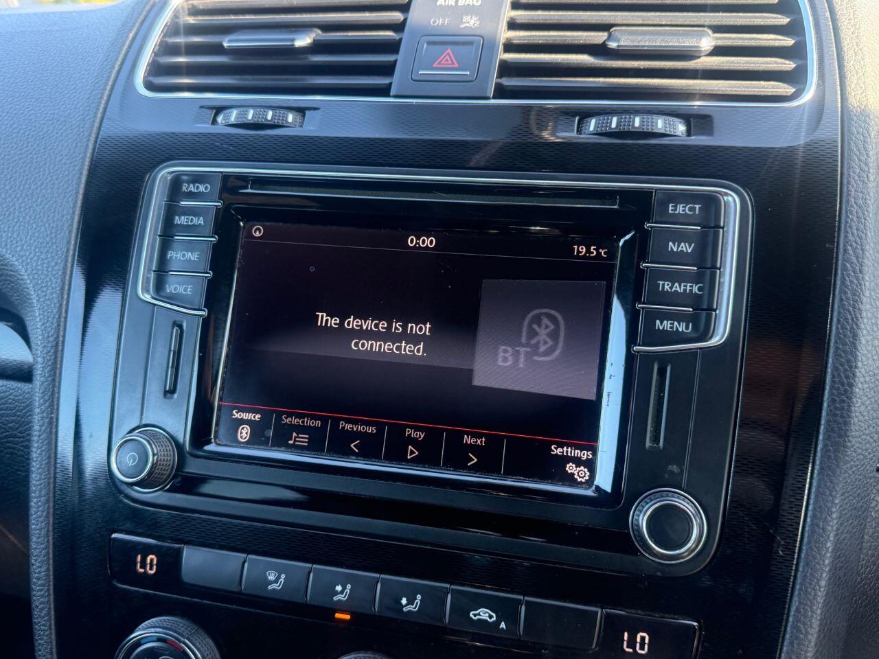 Volkswagen Scirocco view 23