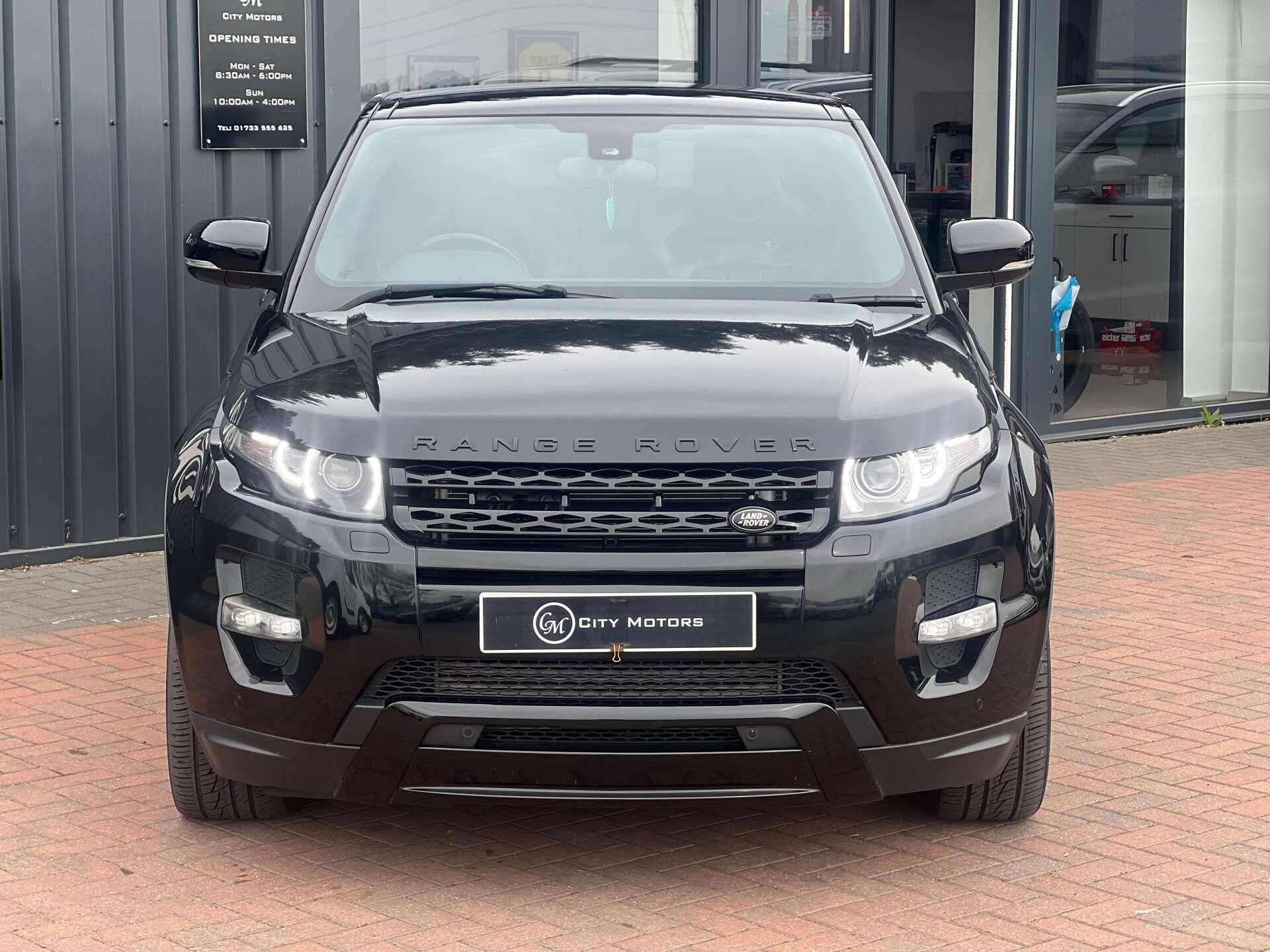 Land Rover Range Rover Evoque view 4